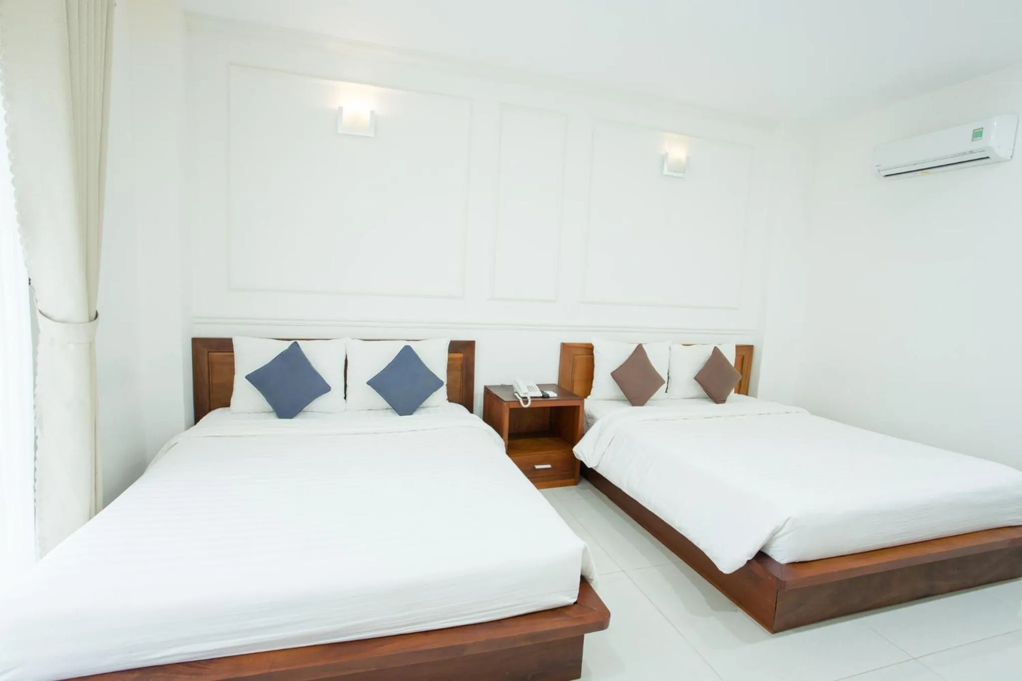 Bedroom, Bed in Hapyson