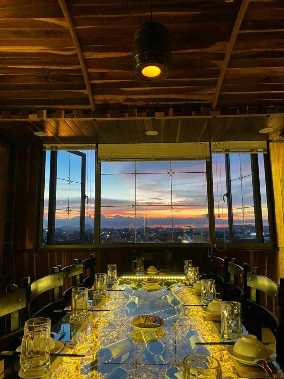 Restaurant/places to eat in Hapyson