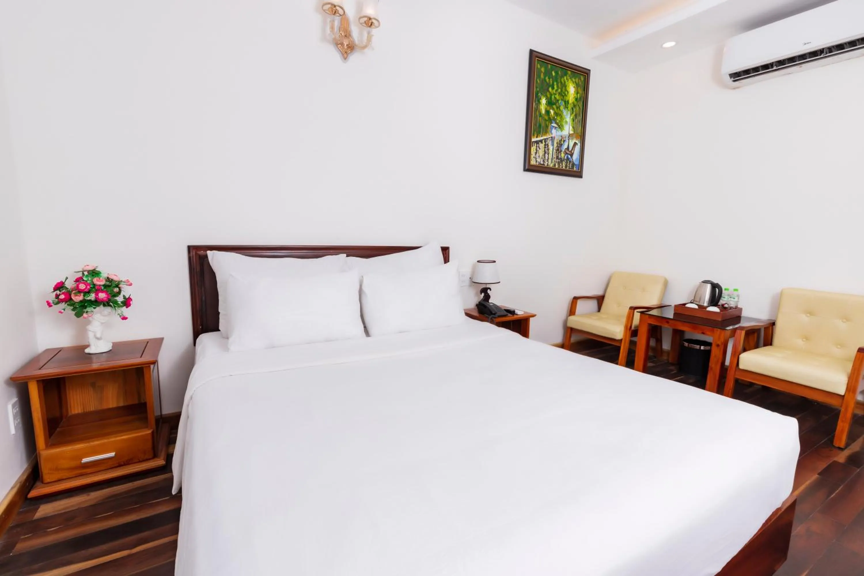 Bedroom, Bed in Hapyson