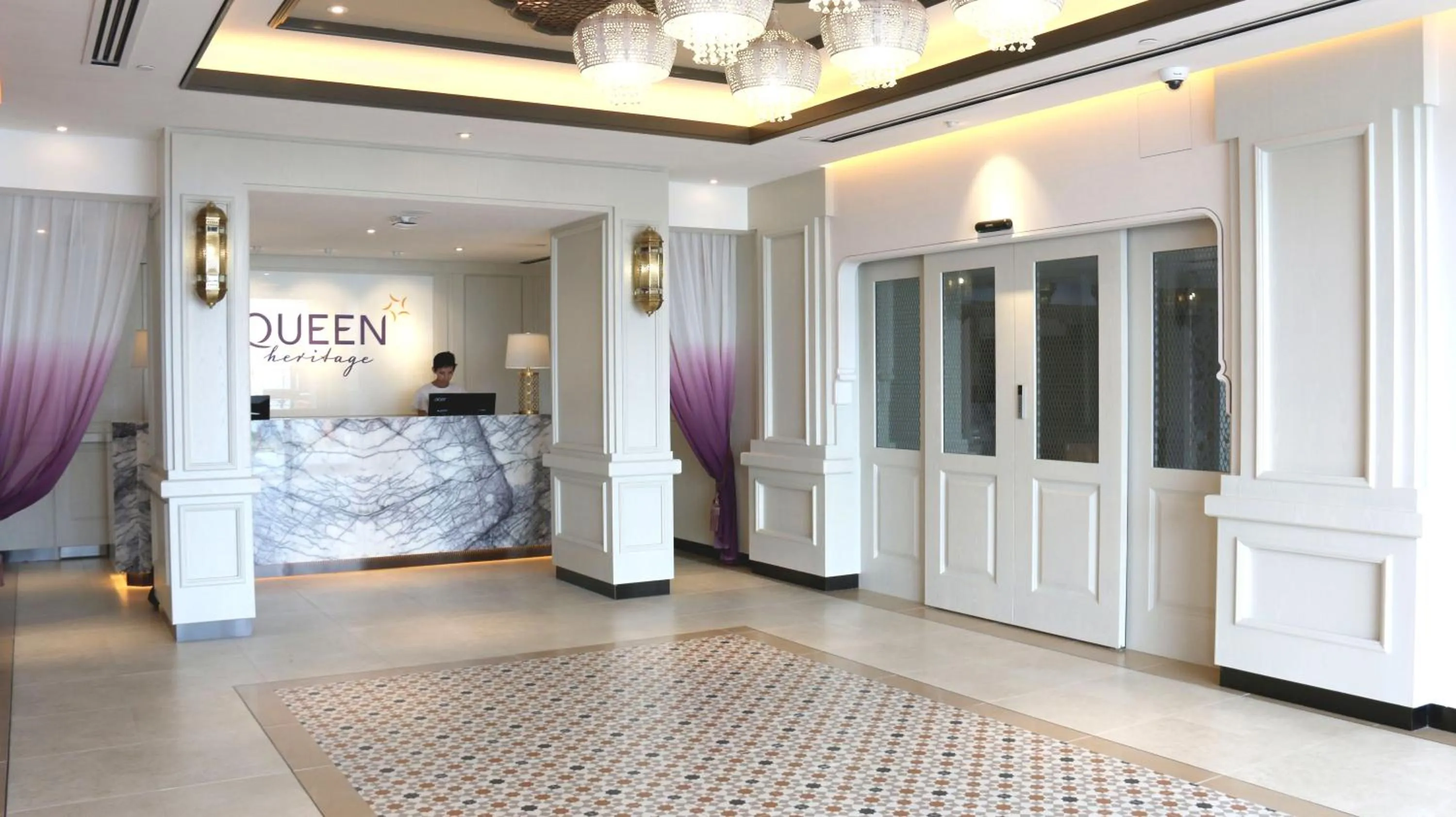 Lobby or reception in Aqueen Heritage Hotel Little India