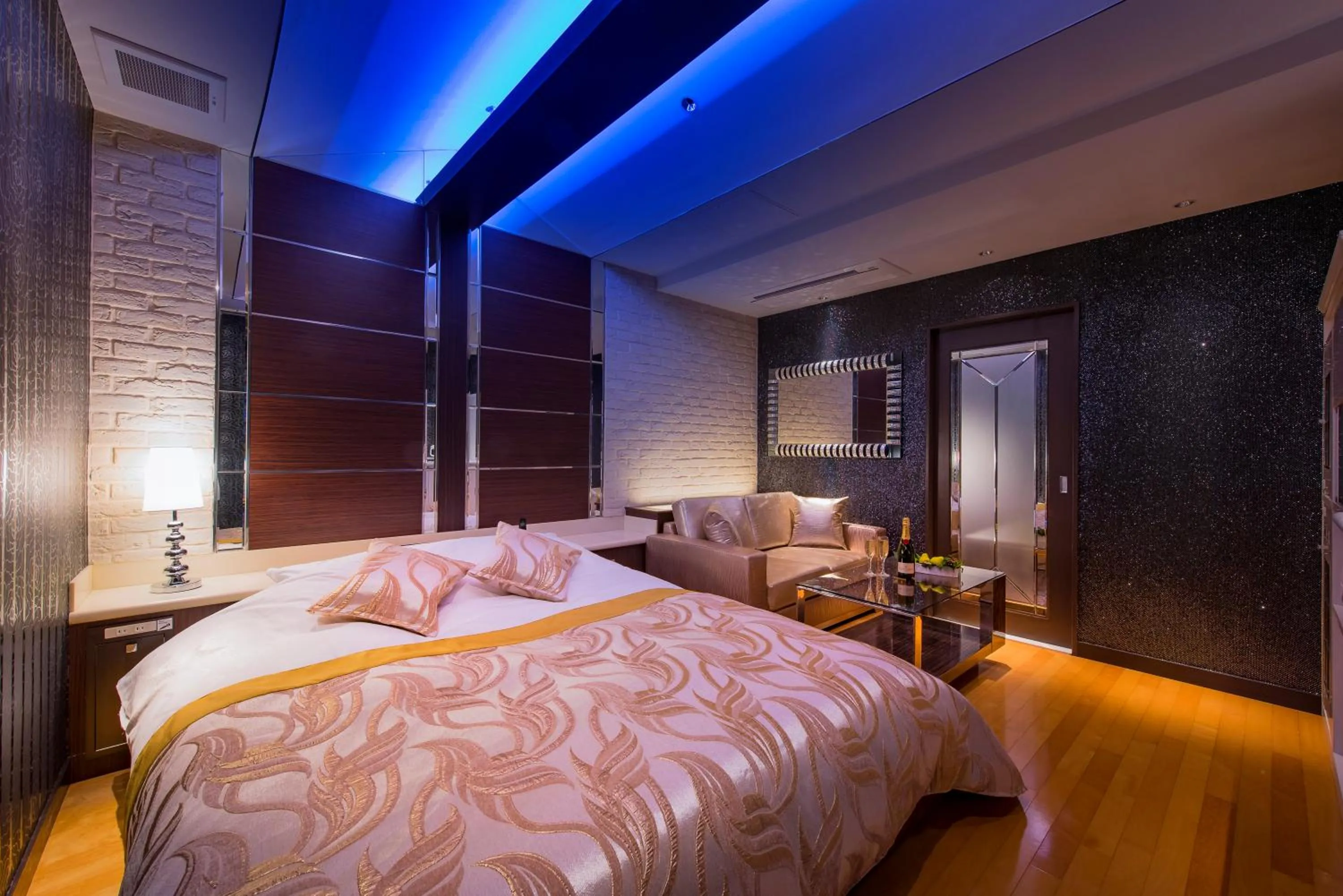 Bed in HOTEL W-AVANZA-W GROUP HOTELS and RESORTS-