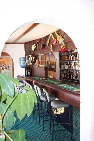 Lounge or bar in Colonial Inn Motel