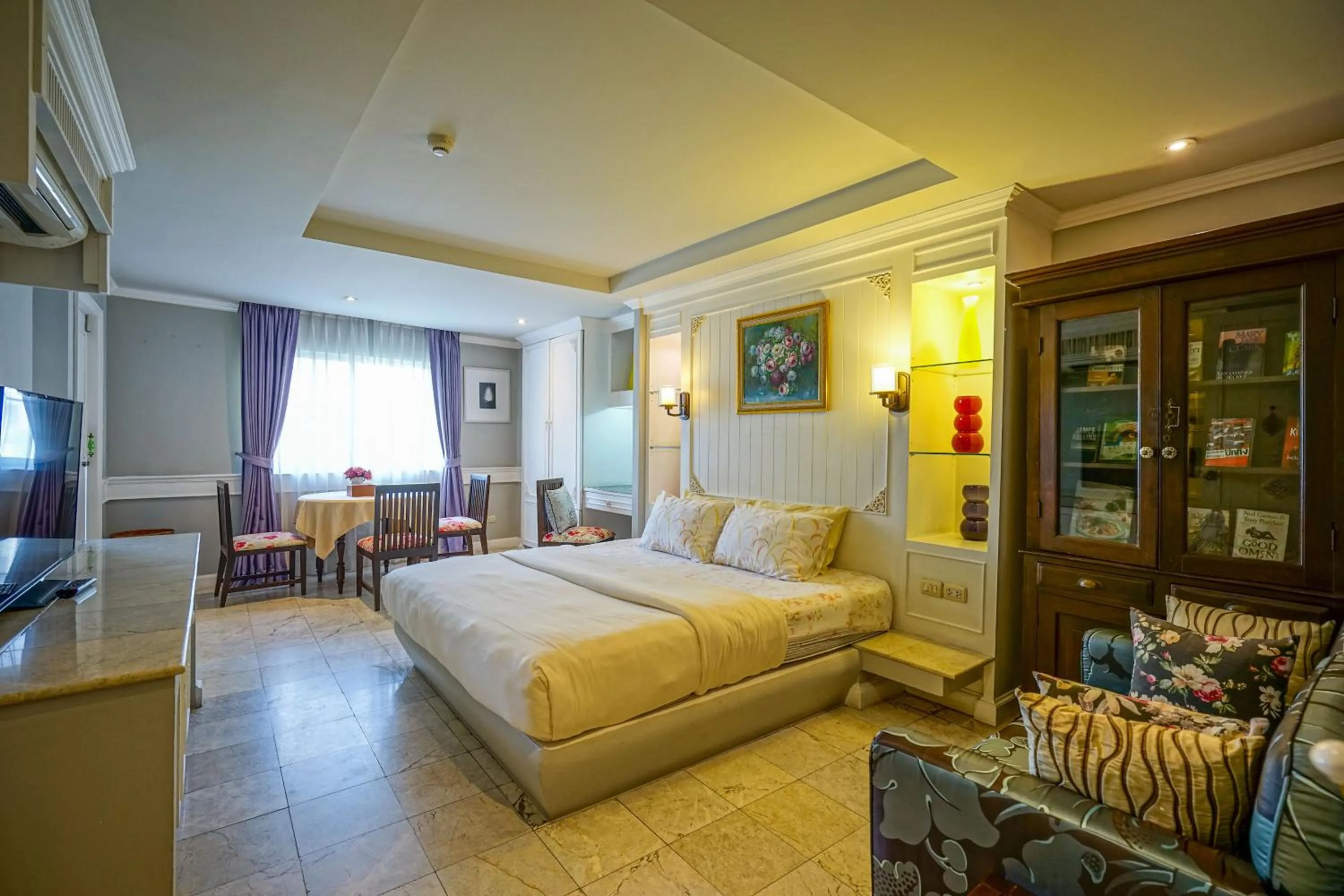 Bed in At Pingnakorn Nimman Hotel