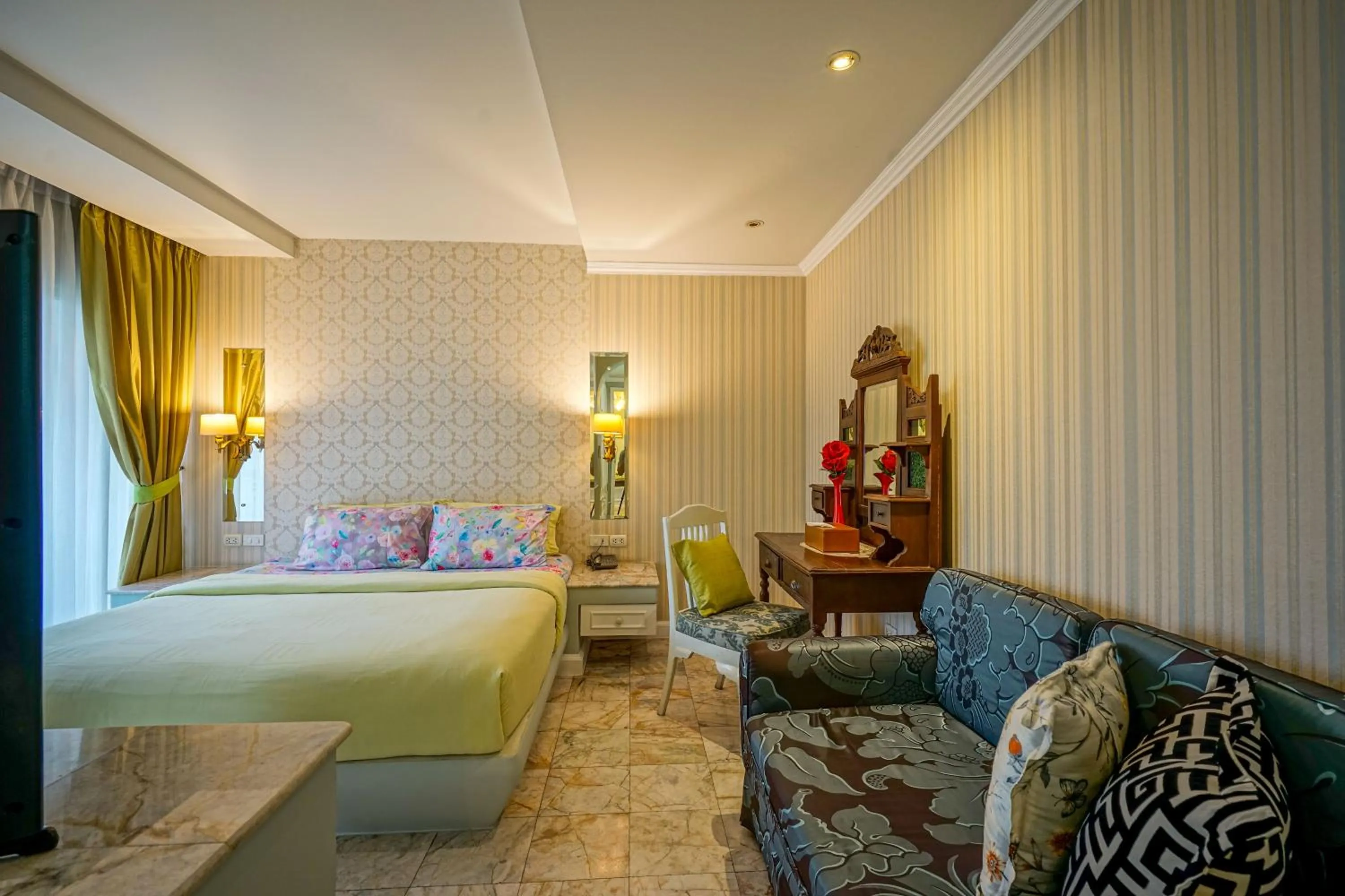 Bed in At Pingnakorn Nimman Hotel