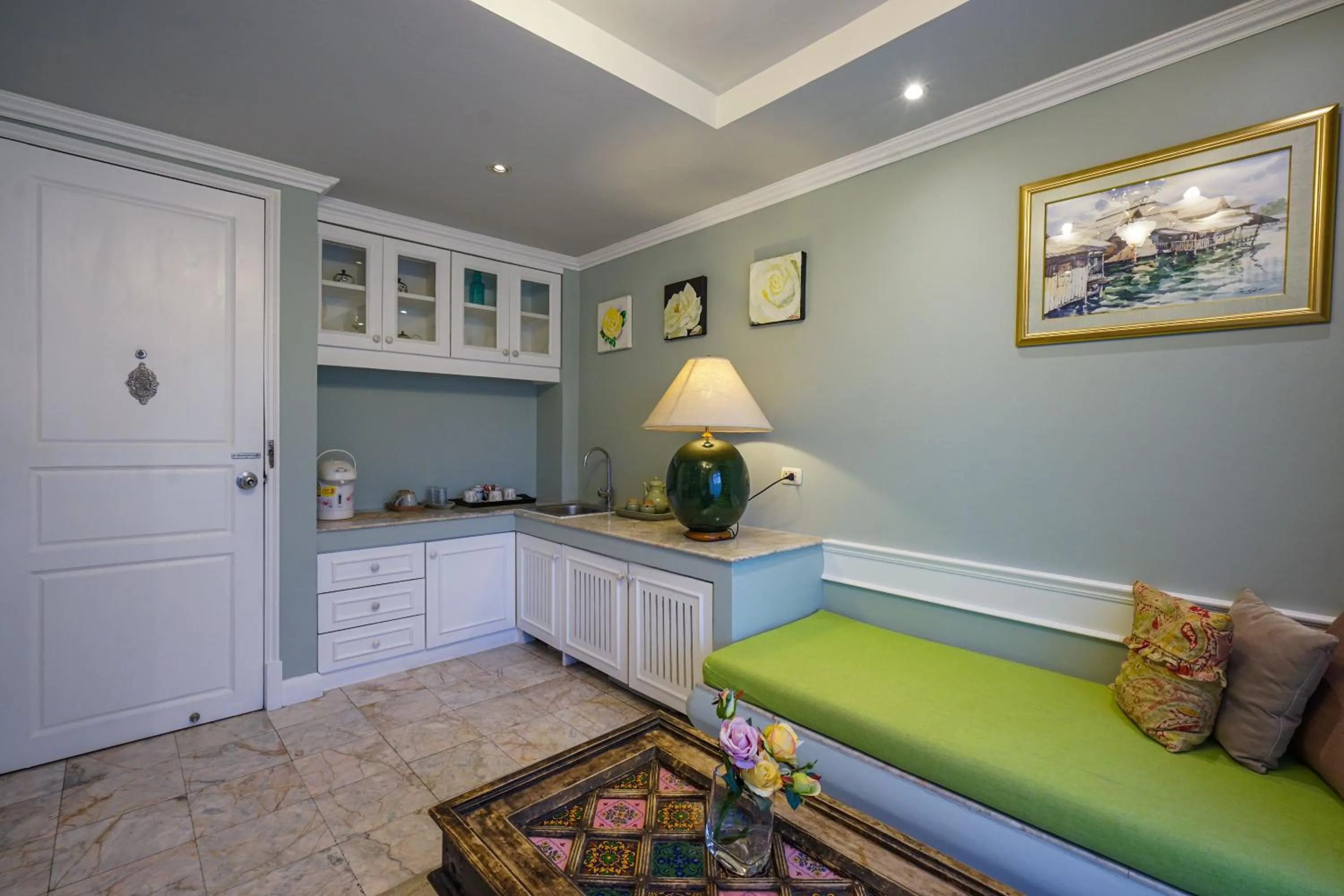 Living room in At Pingnakorn Nimman Hotel