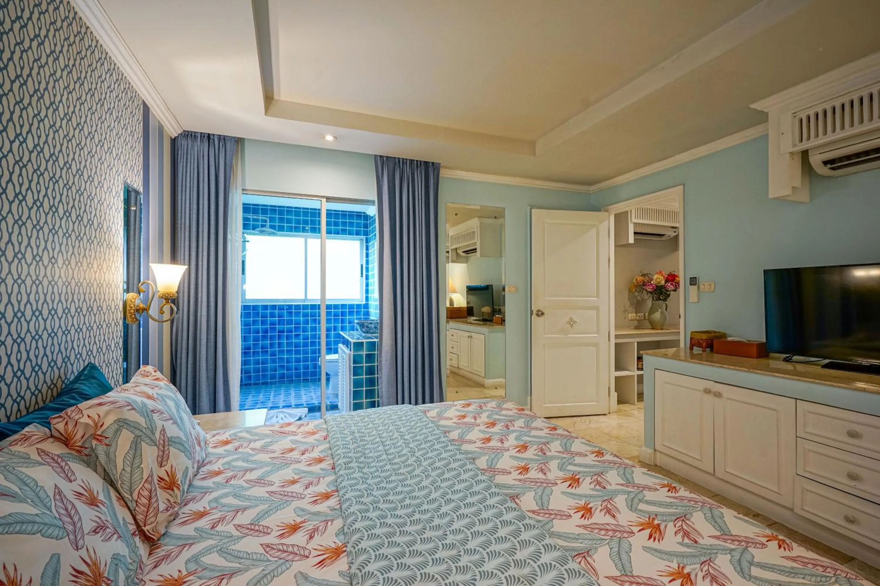 Bed in At Pingnakorn Nimman Hotel