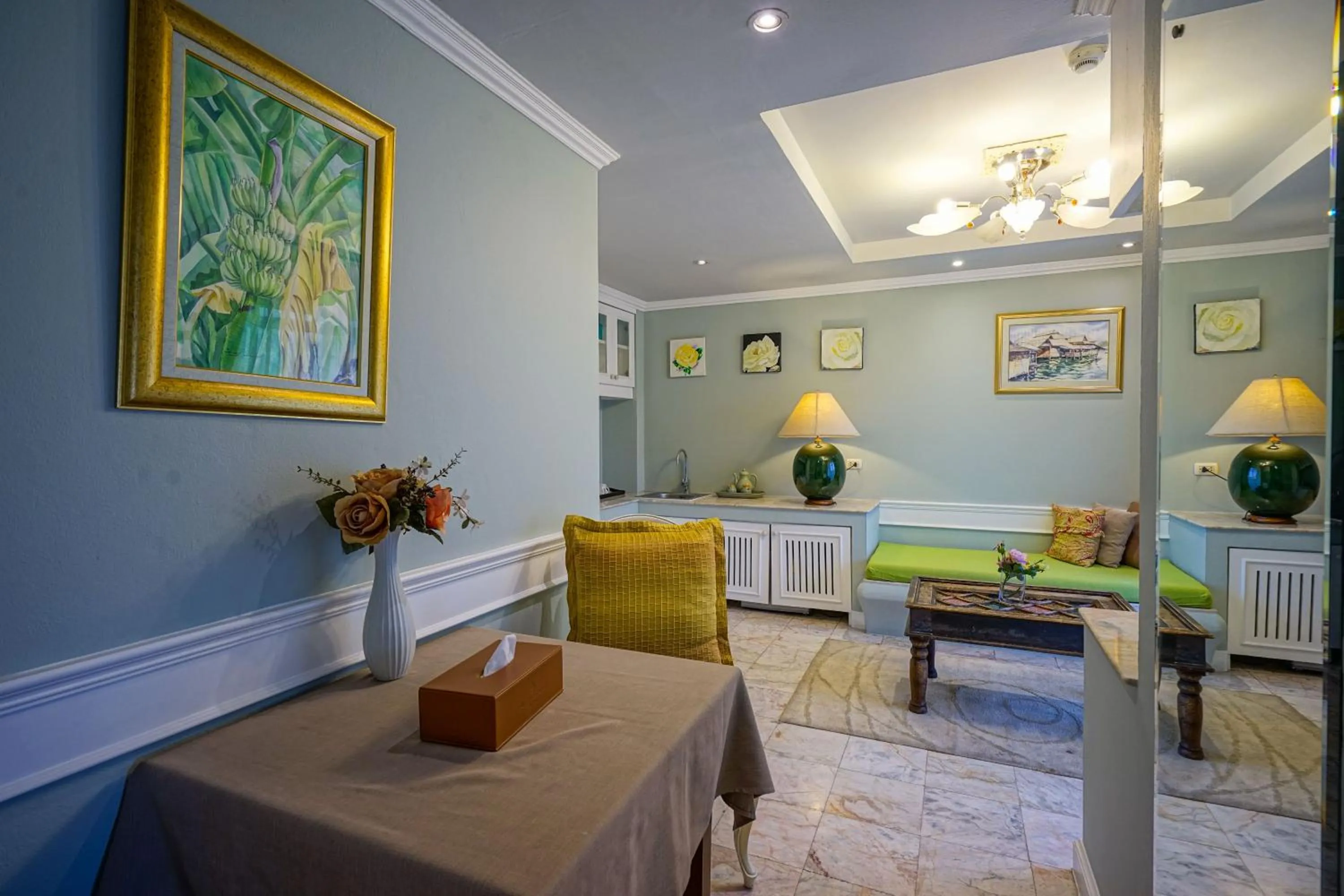 Living room in At Pingnakorn Nimman Hotel