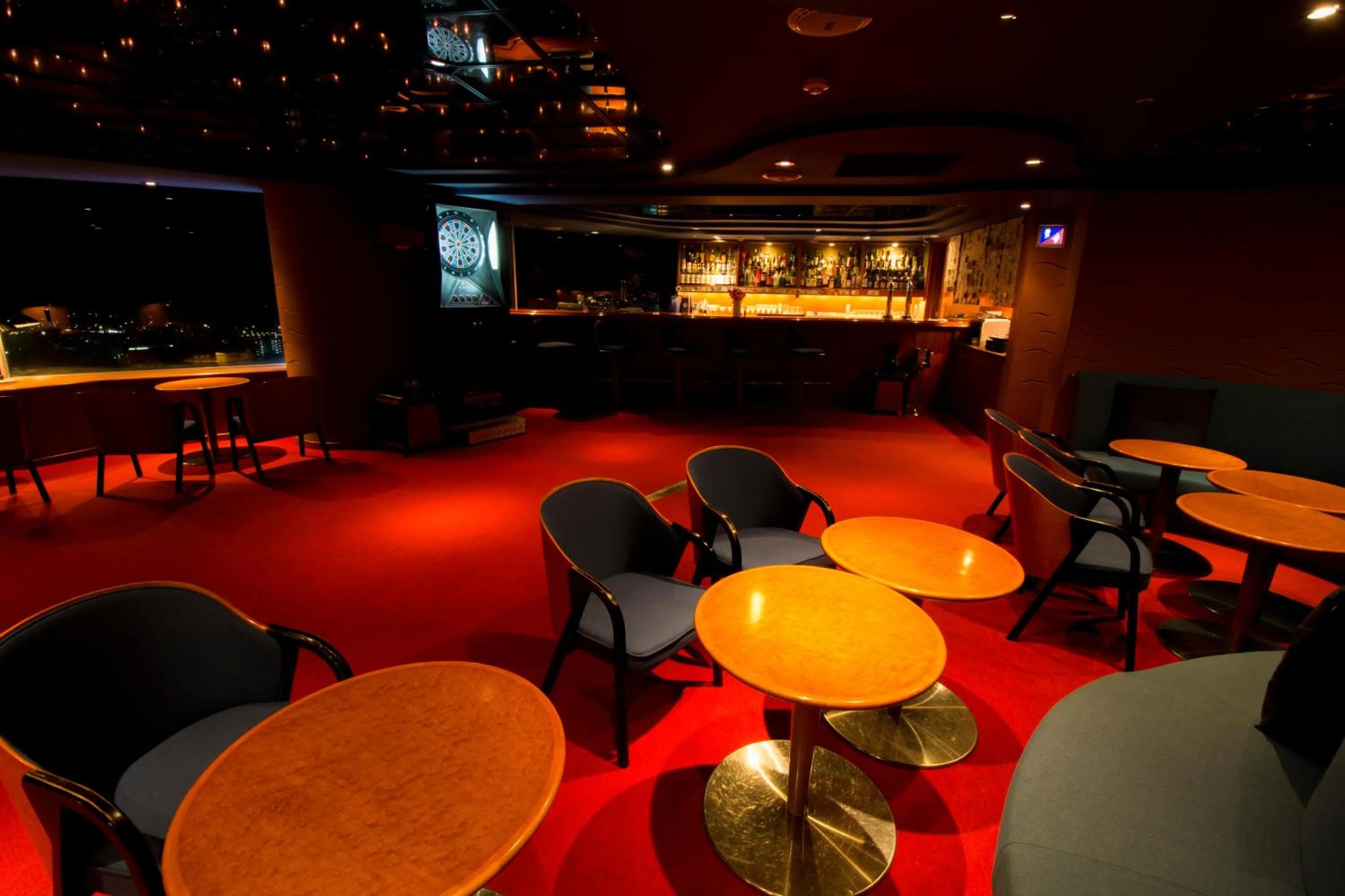 Lounge or bar in Okinawa Grand Mer Resort