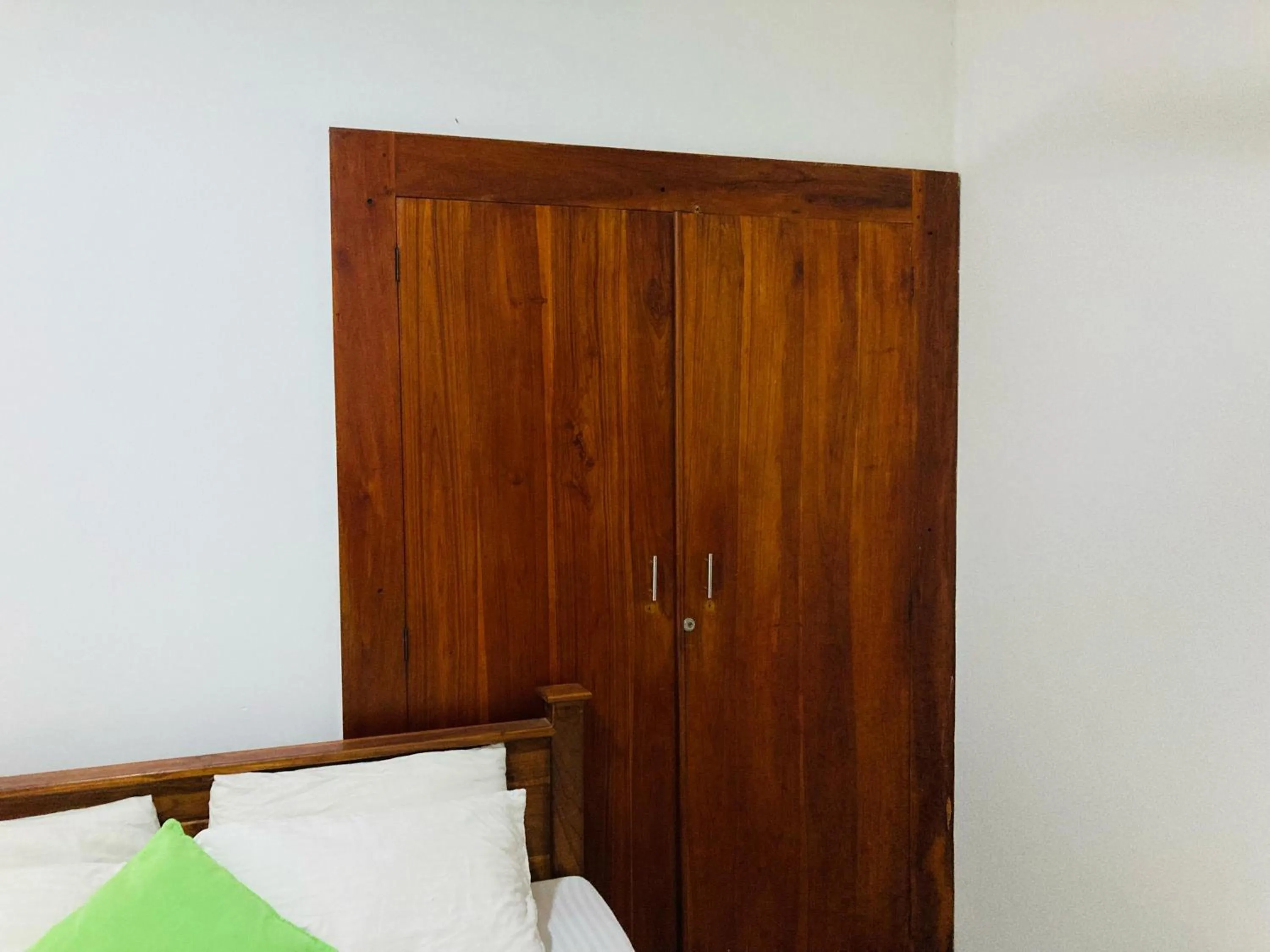 Bed in Leonine Villa Yala