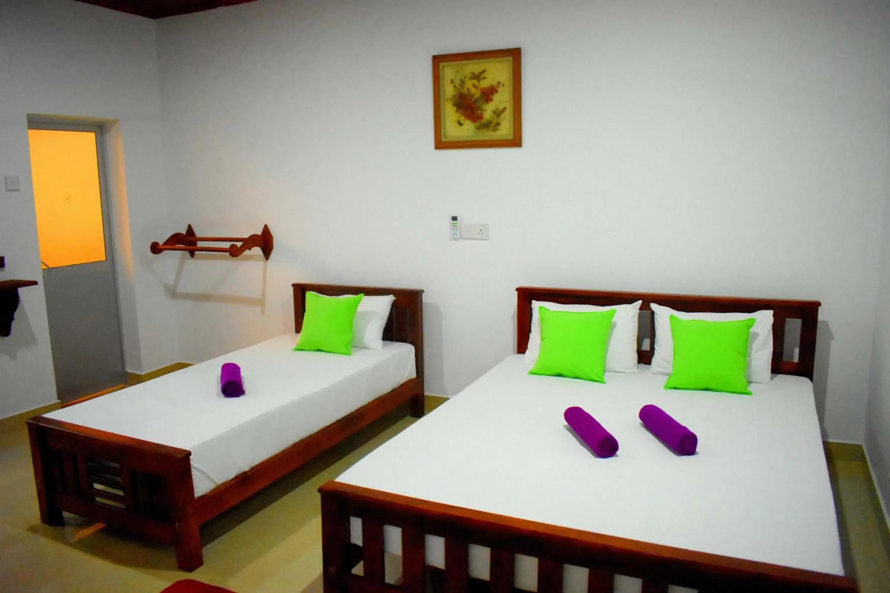 Standard Triple Room in Leonine Villa Yala Standard Triple Room in Leonine Villa Yala