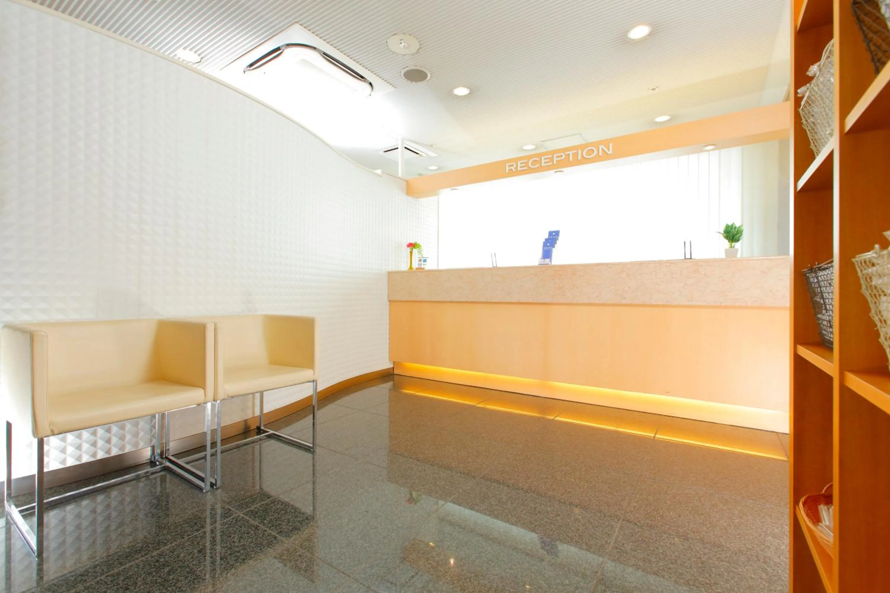 Lobby or reception in HOTEL MYSTAYS Higashi Ikebukuro