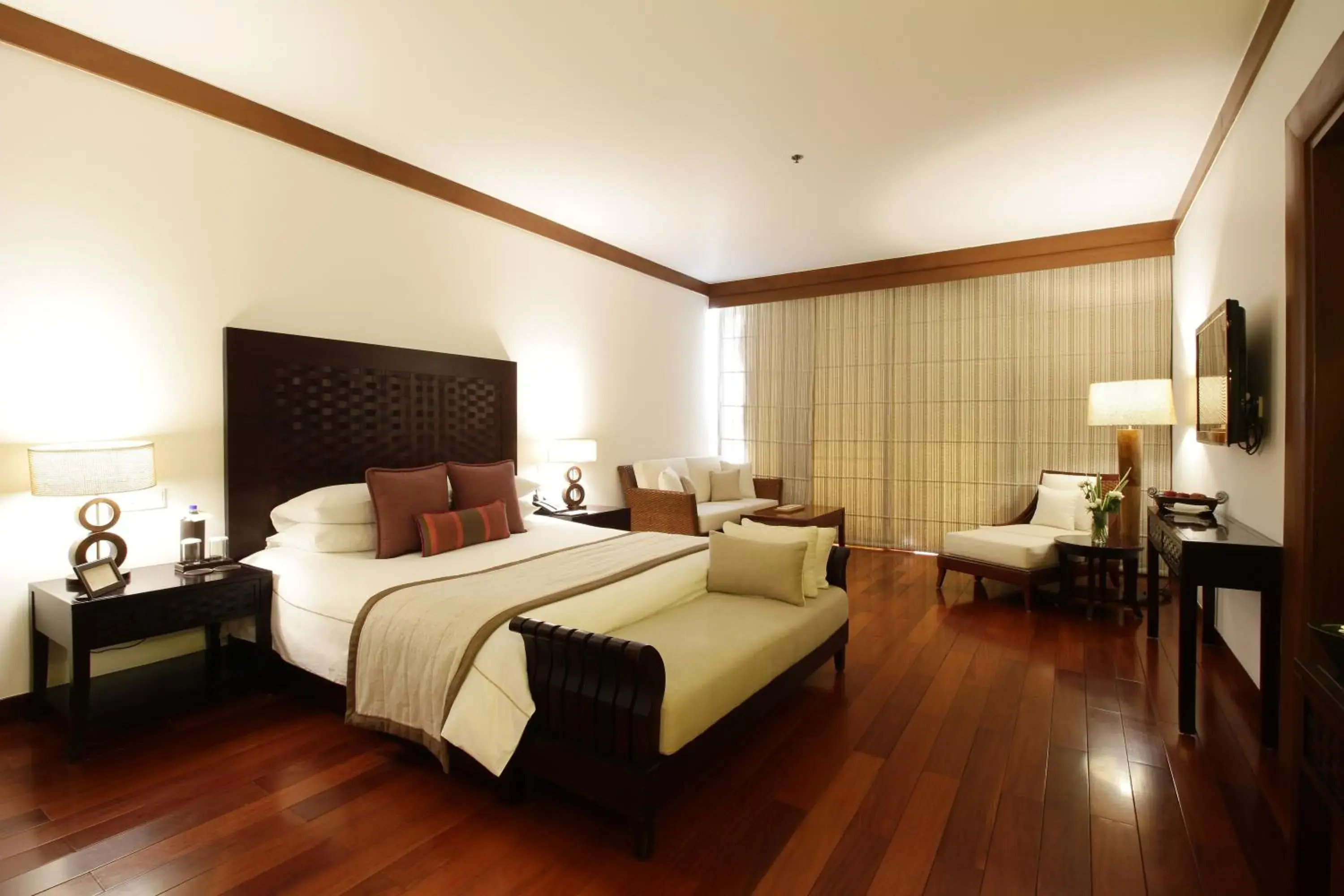 Bed in Jaypee Greens Golf and Spa Resort Bed in Jaypee Greens Golf and Spa Resort
