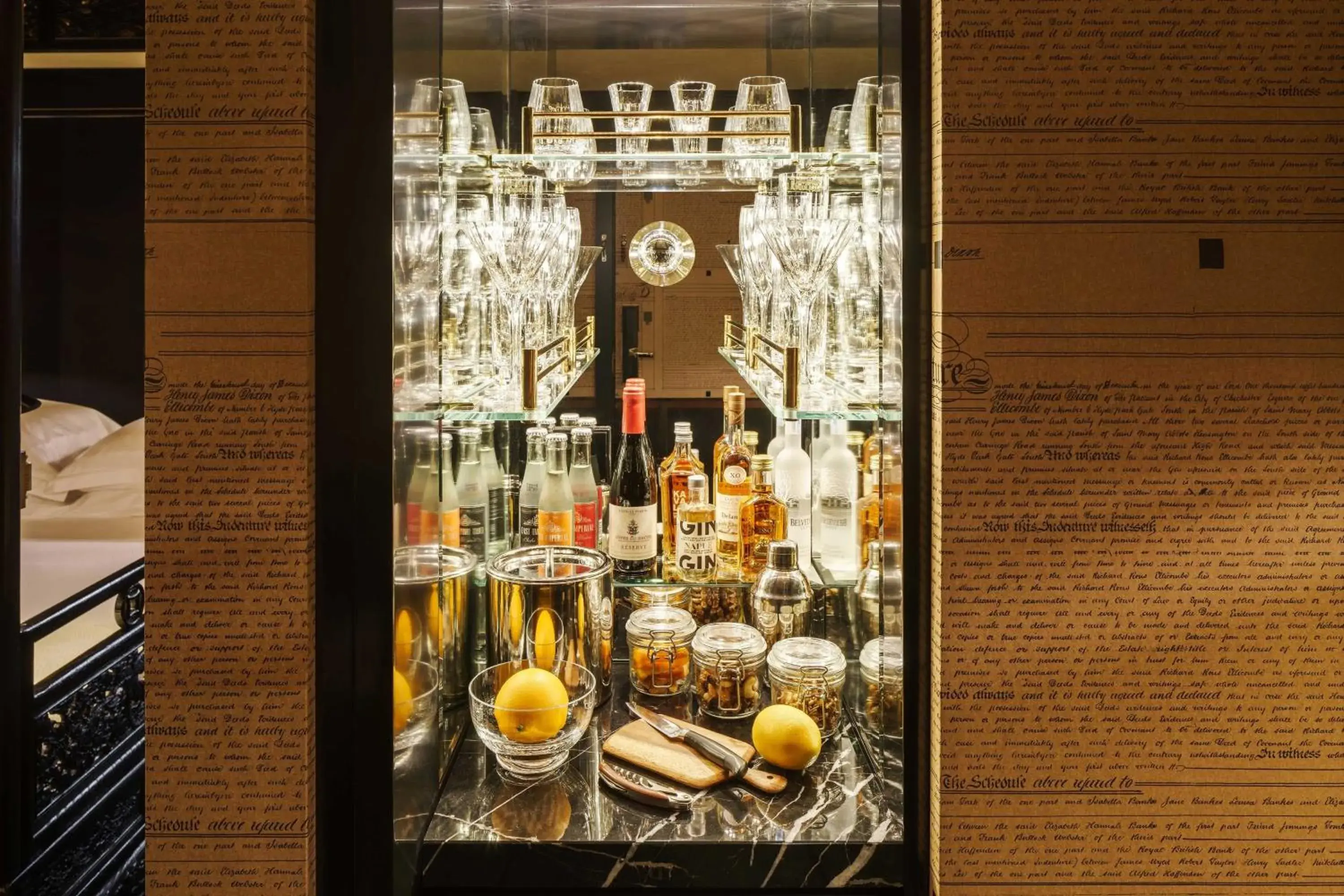 Lounge or bar in Duxton Reserve Singapore, Autograph Collection Lounge or bar in Duxton Reserve Singapore, Autograph Collection