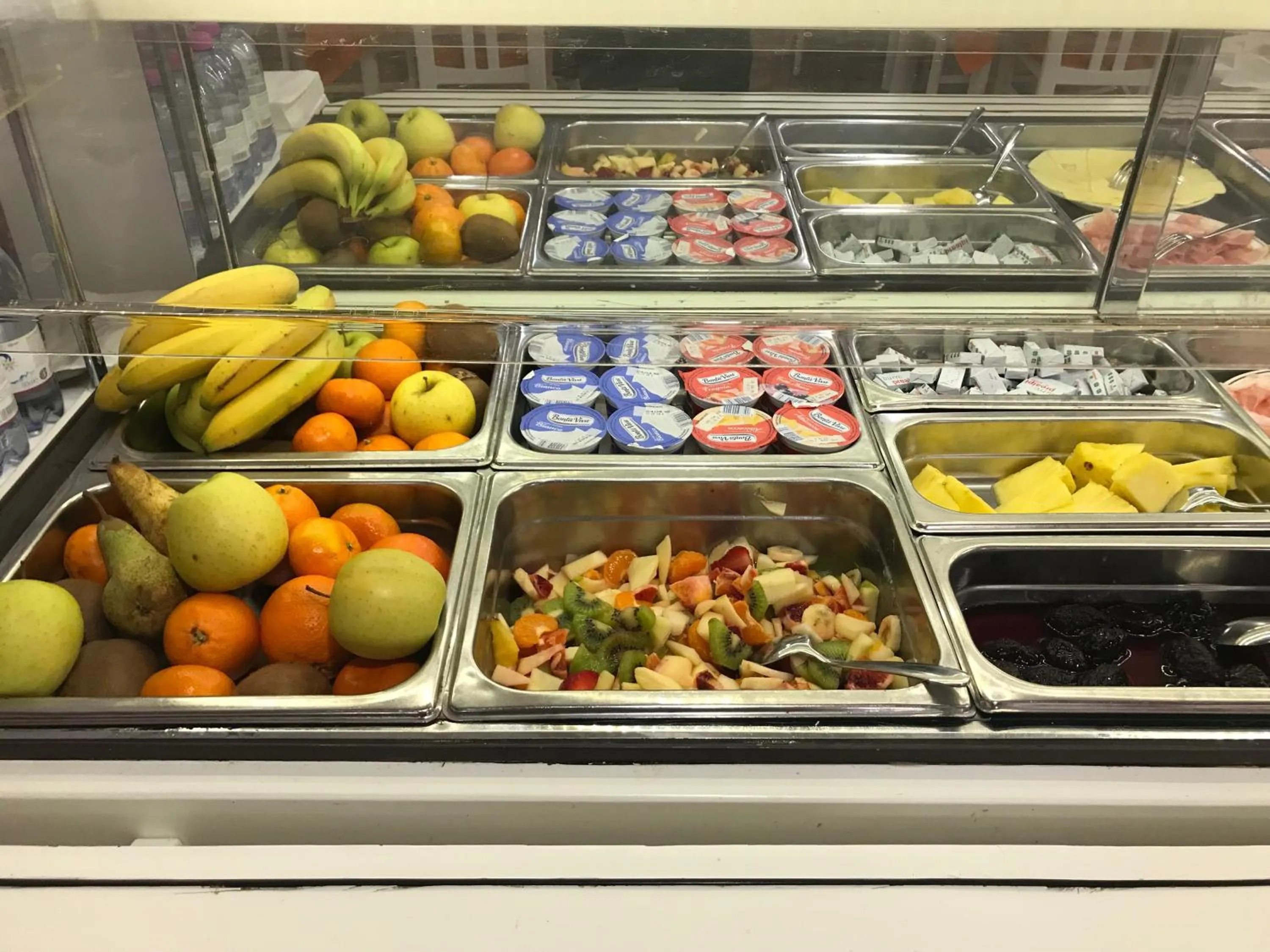 Continental breakfast in Hotel Sole Holiday