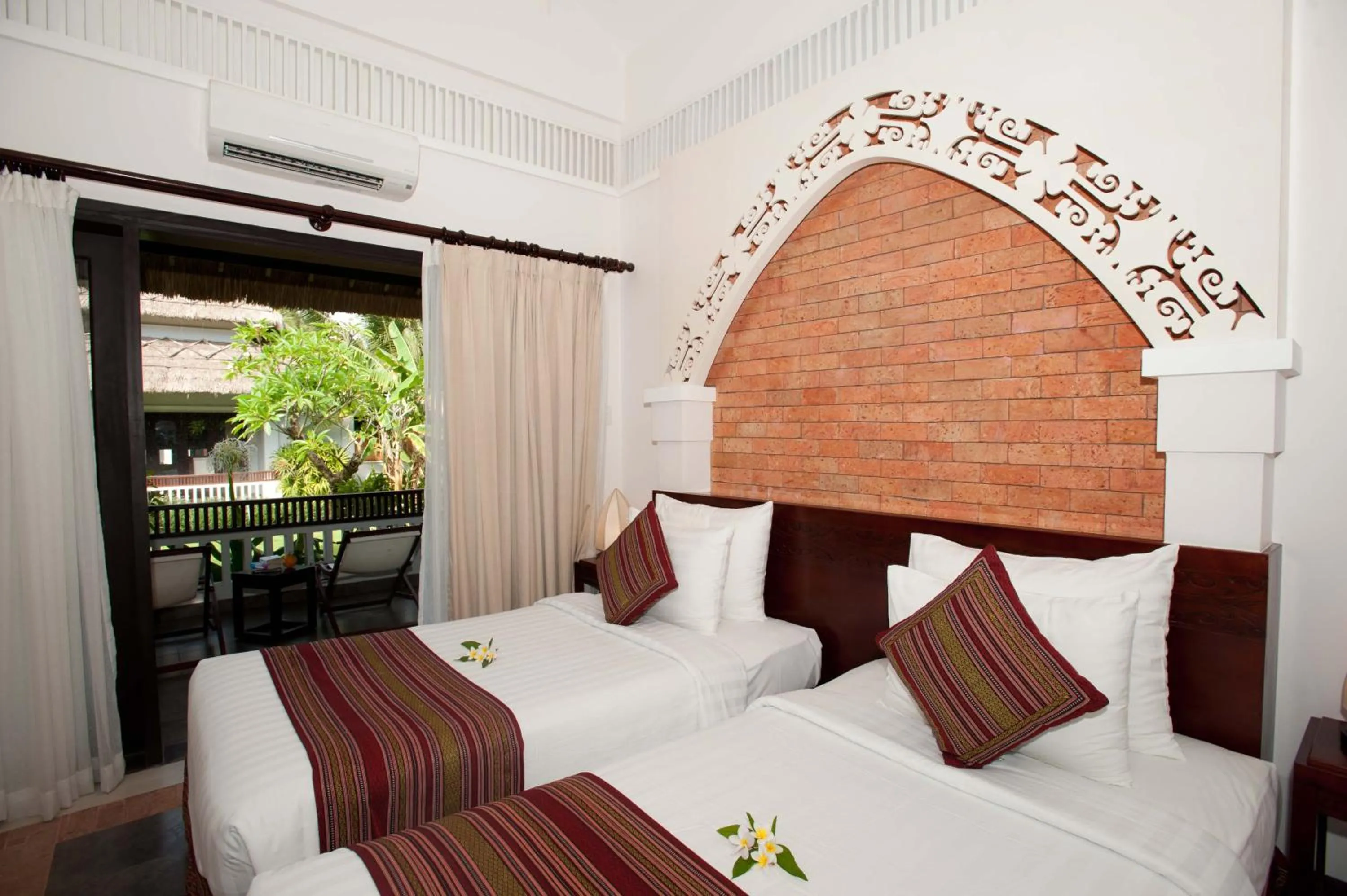 Bedroom, Bed in Muine Bay Resort