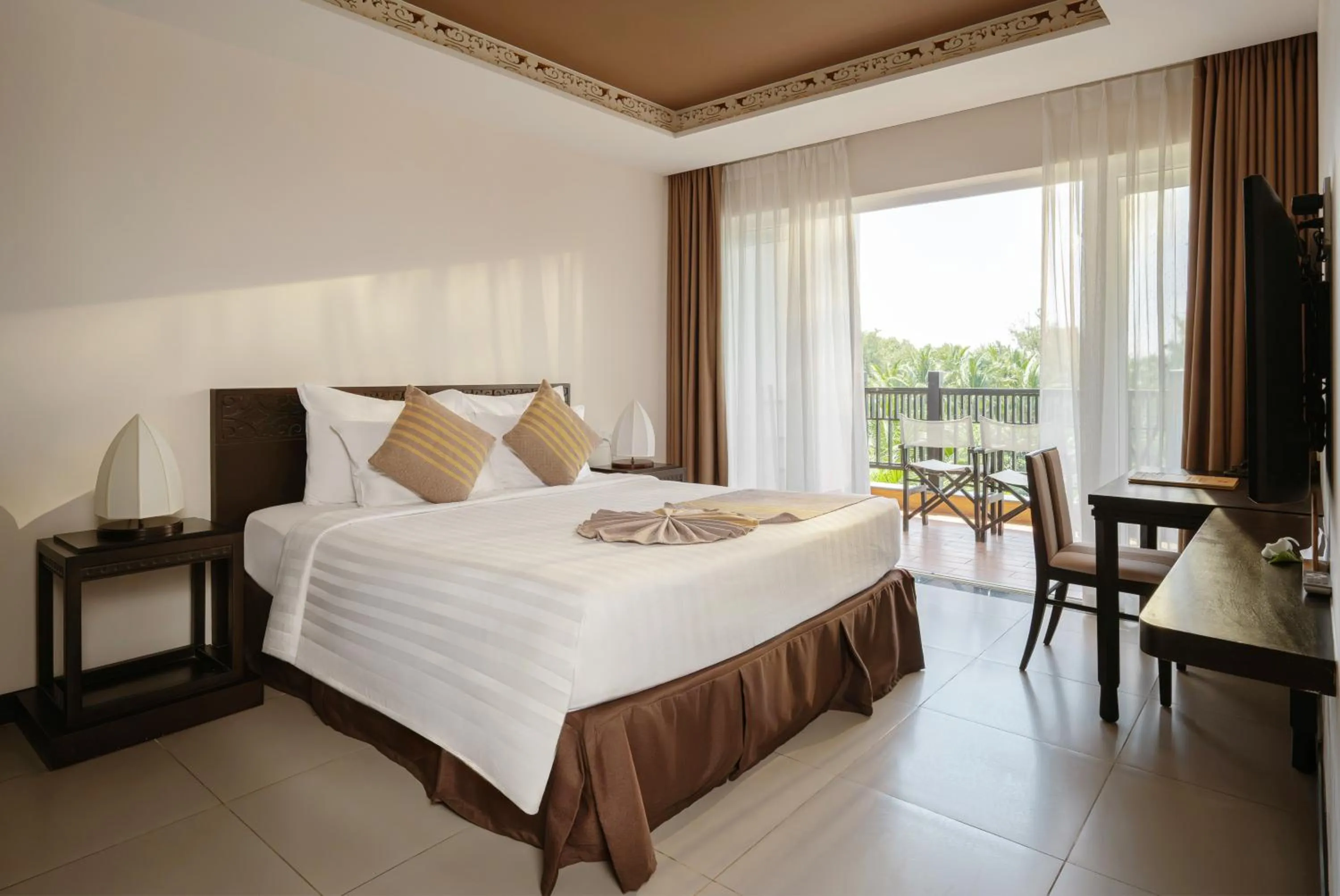 Bedroom, Bed in Muine Bay Resort