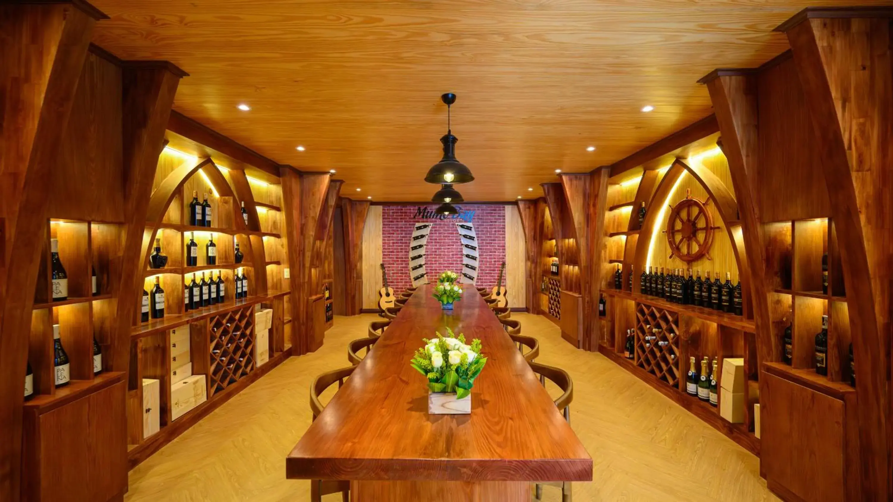 Restaurant/places to eat in Muine Bay Resort Restaurant/places to eat in Muine Bay Resort