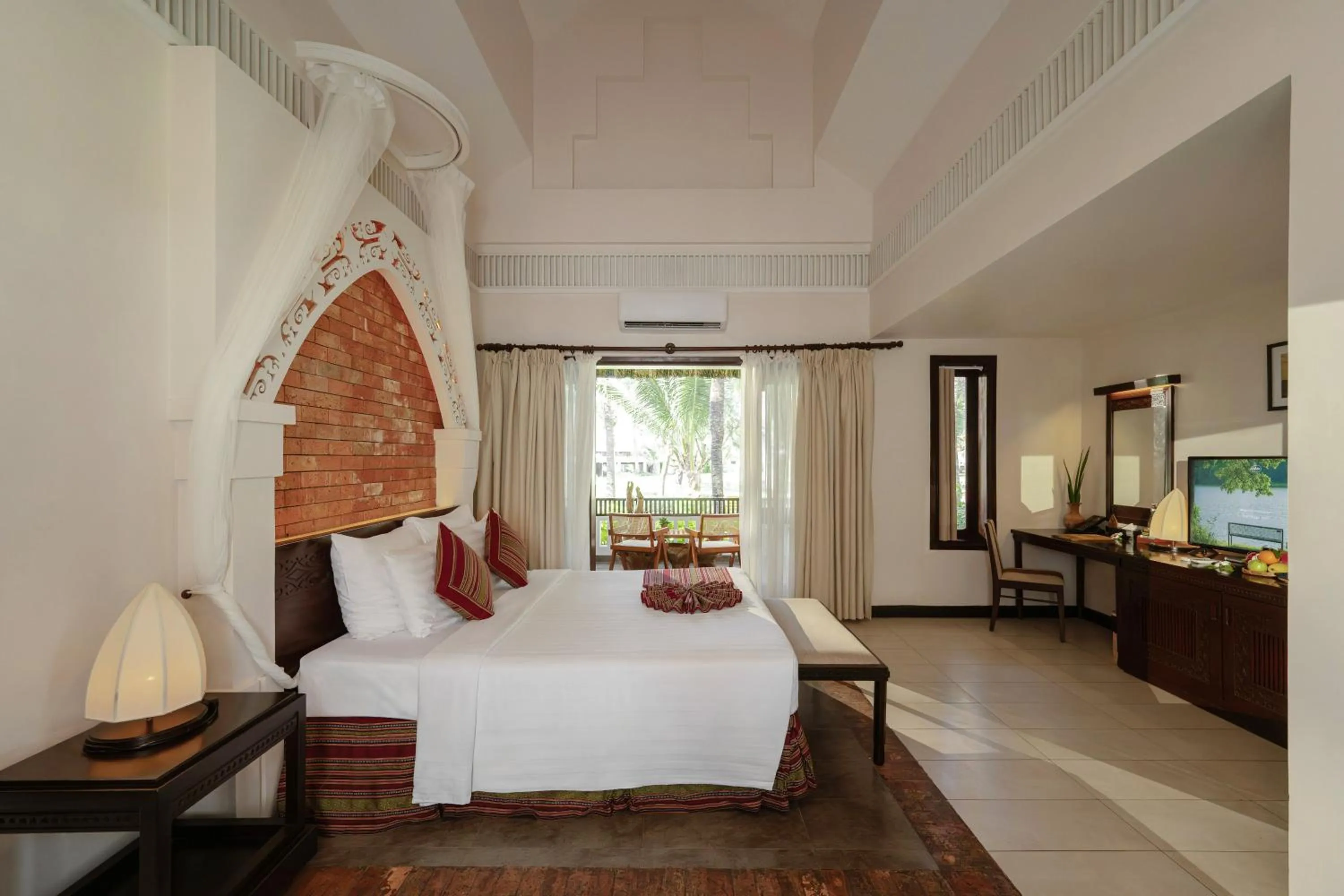 Bedroom, Bed in Muine Bay Resort