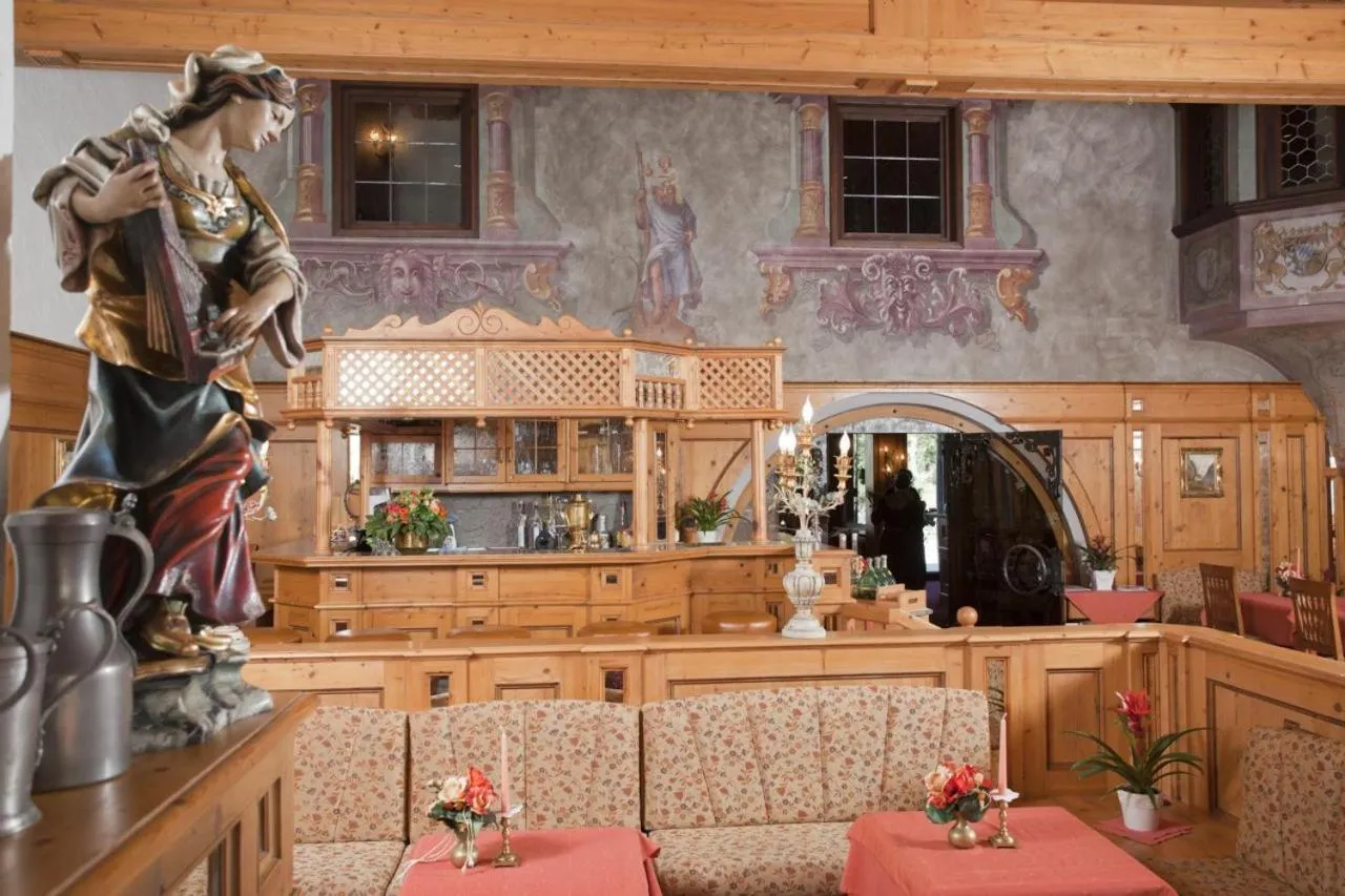 Restaurant/places to eat in Alpenhof Grainau