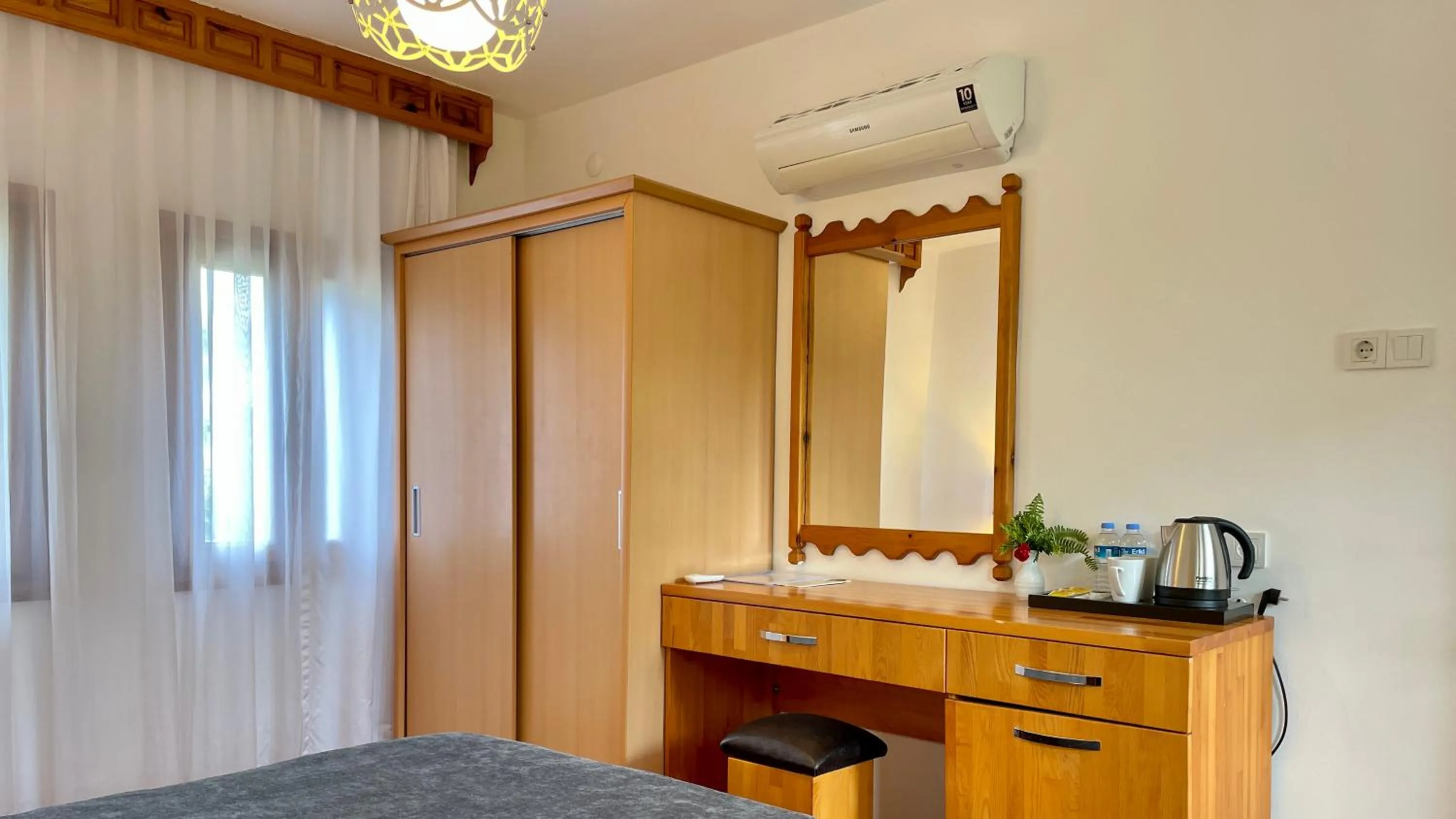 Bedroom in Aida Hotel