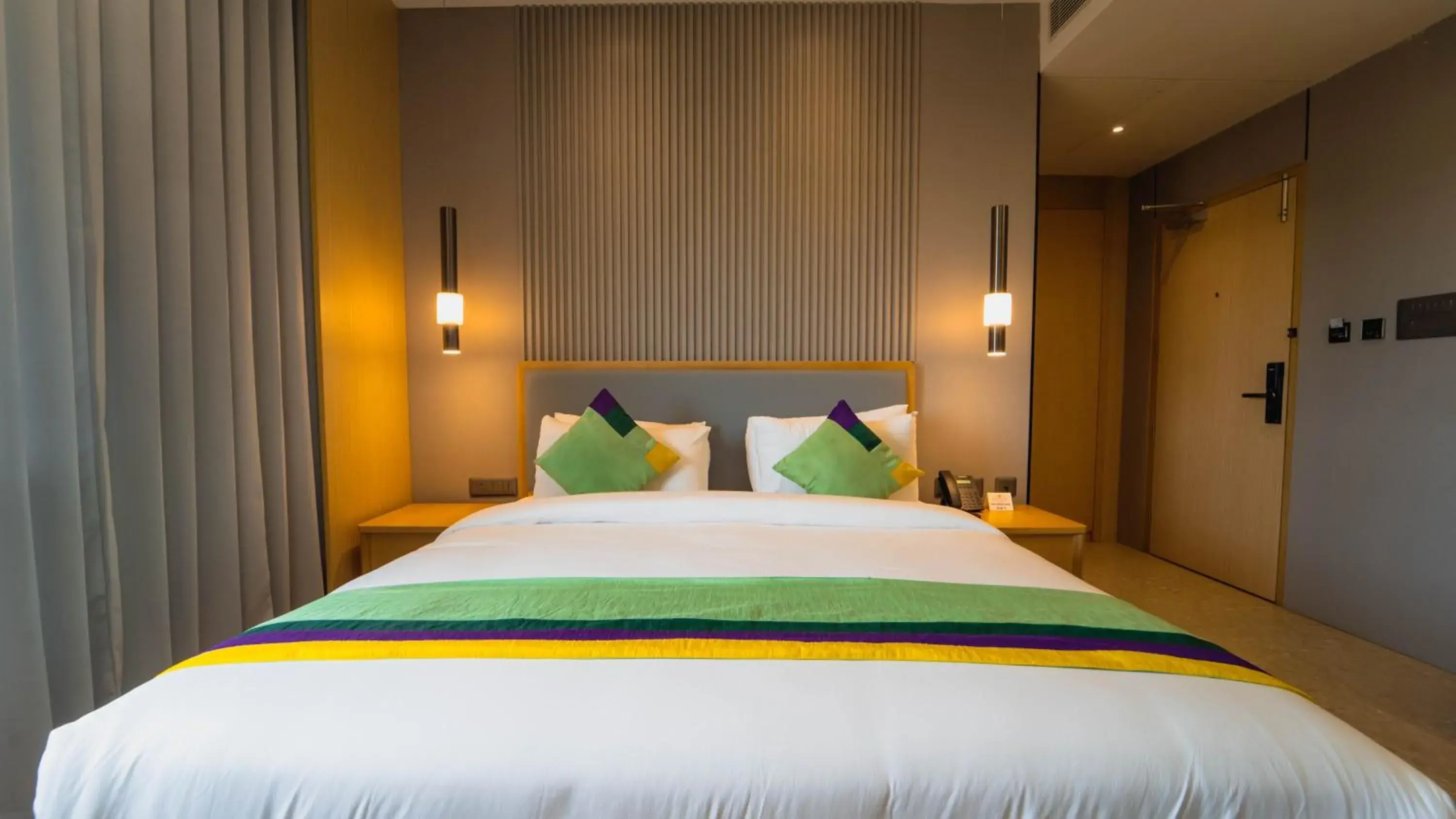 Bedroom, Bed in Treebo Kingsbury Fiesta Vellore Bedroom, Bed in Treebo Kingsbury Fiesta Vellore