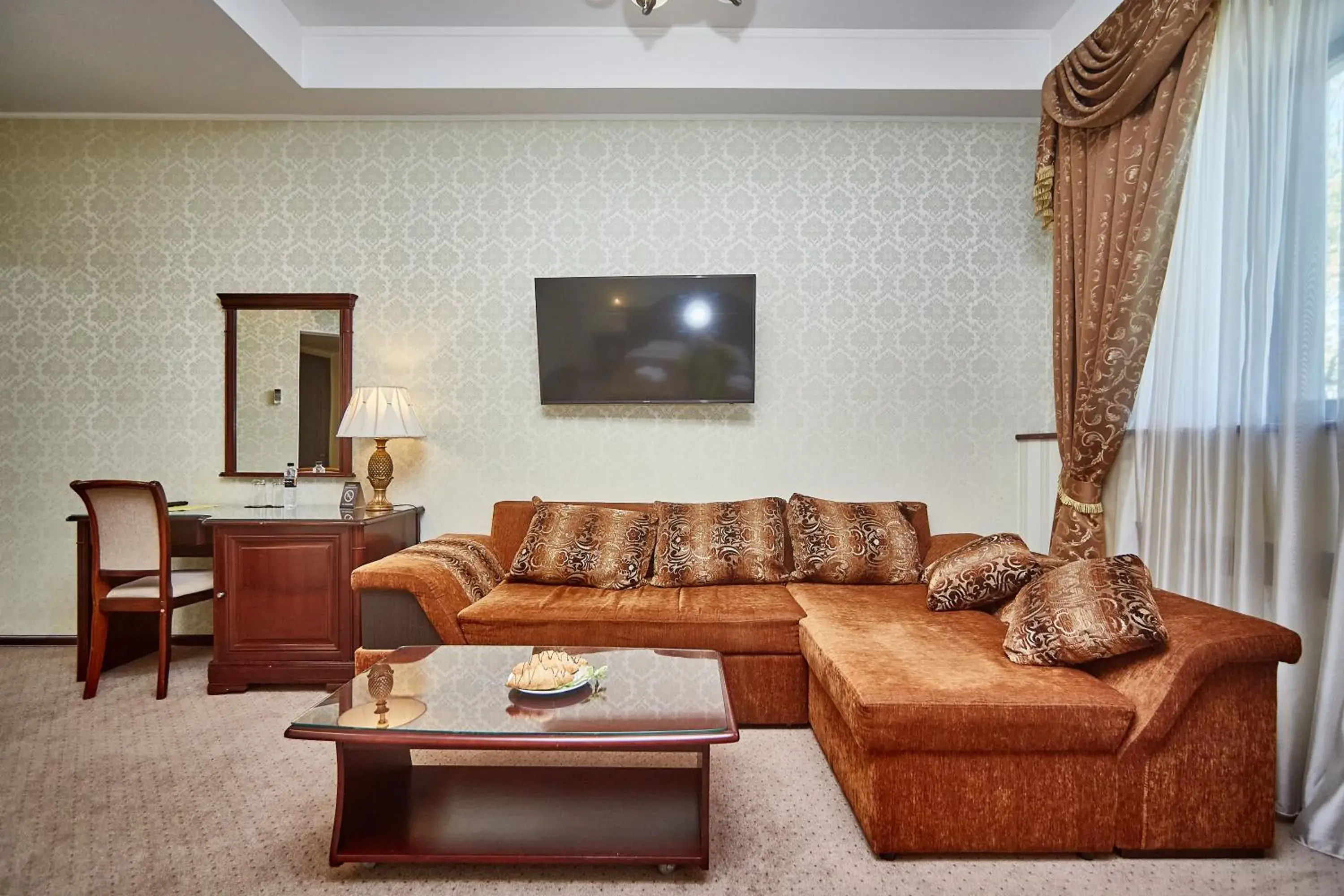 Junior Suite in Royal Street Hotel Junior Suite in Royal Street Hotel