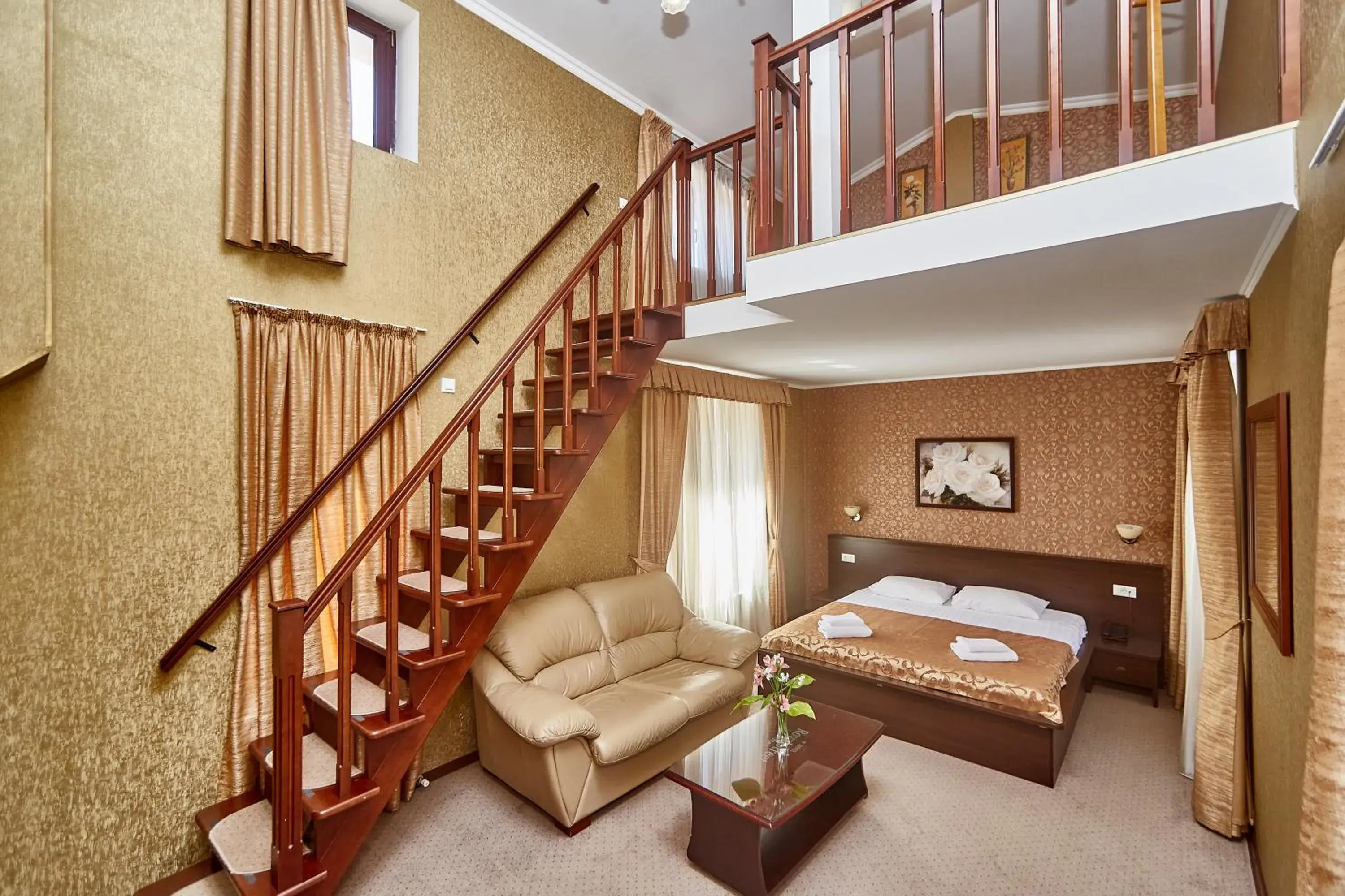 Family Duplex in Royal Street Hotel Family Duplex in Royal Street Hotel