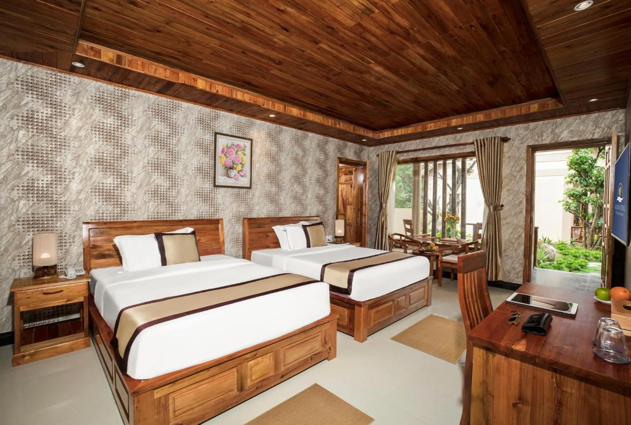 Bed in Golden Topaz Phu Quoc Resort