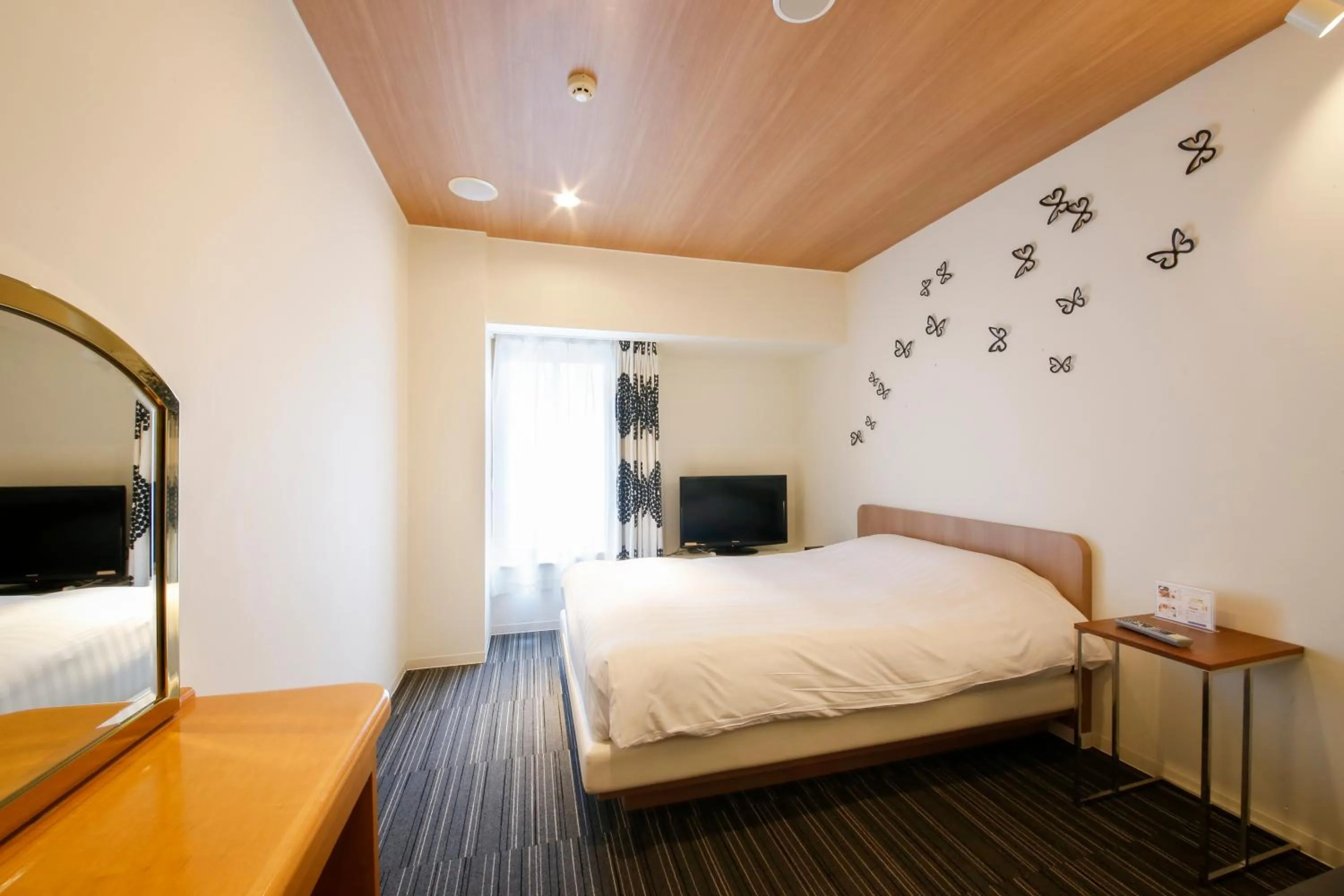 Photo of the whole room in Hotel Annex