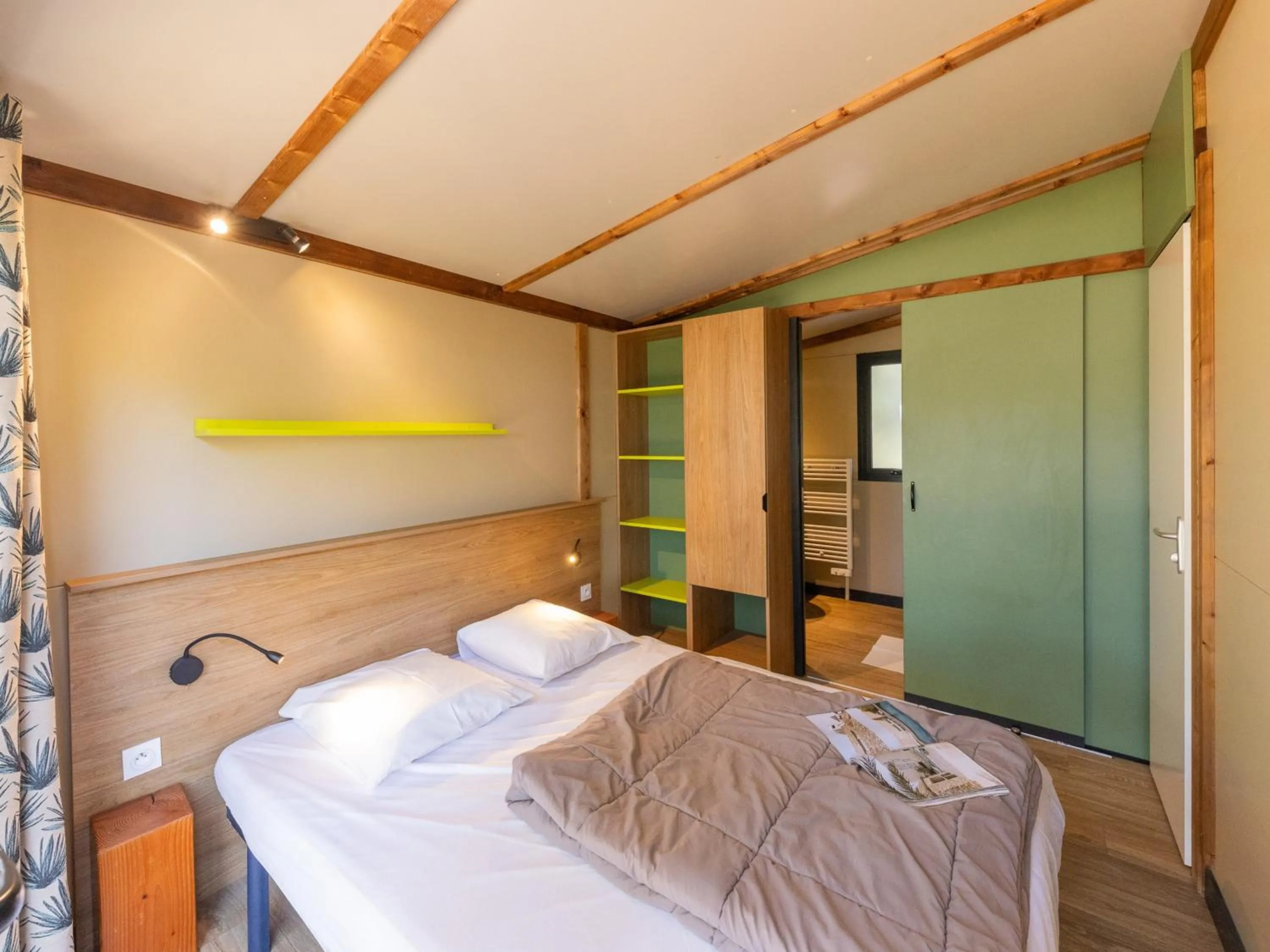 Bedroom, Bed in Vigna Maggiore