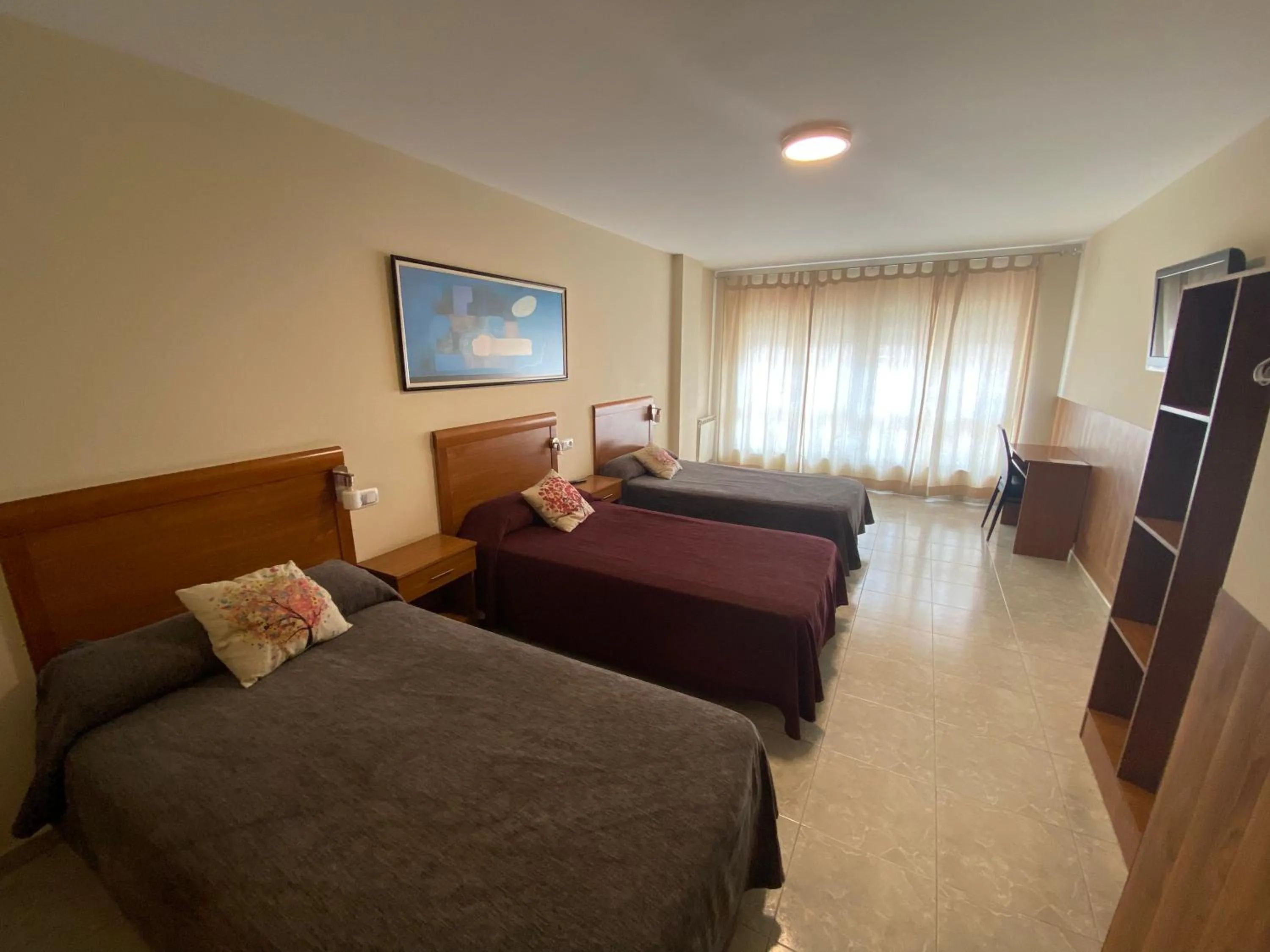 Bedroom, Bed in dpCristal