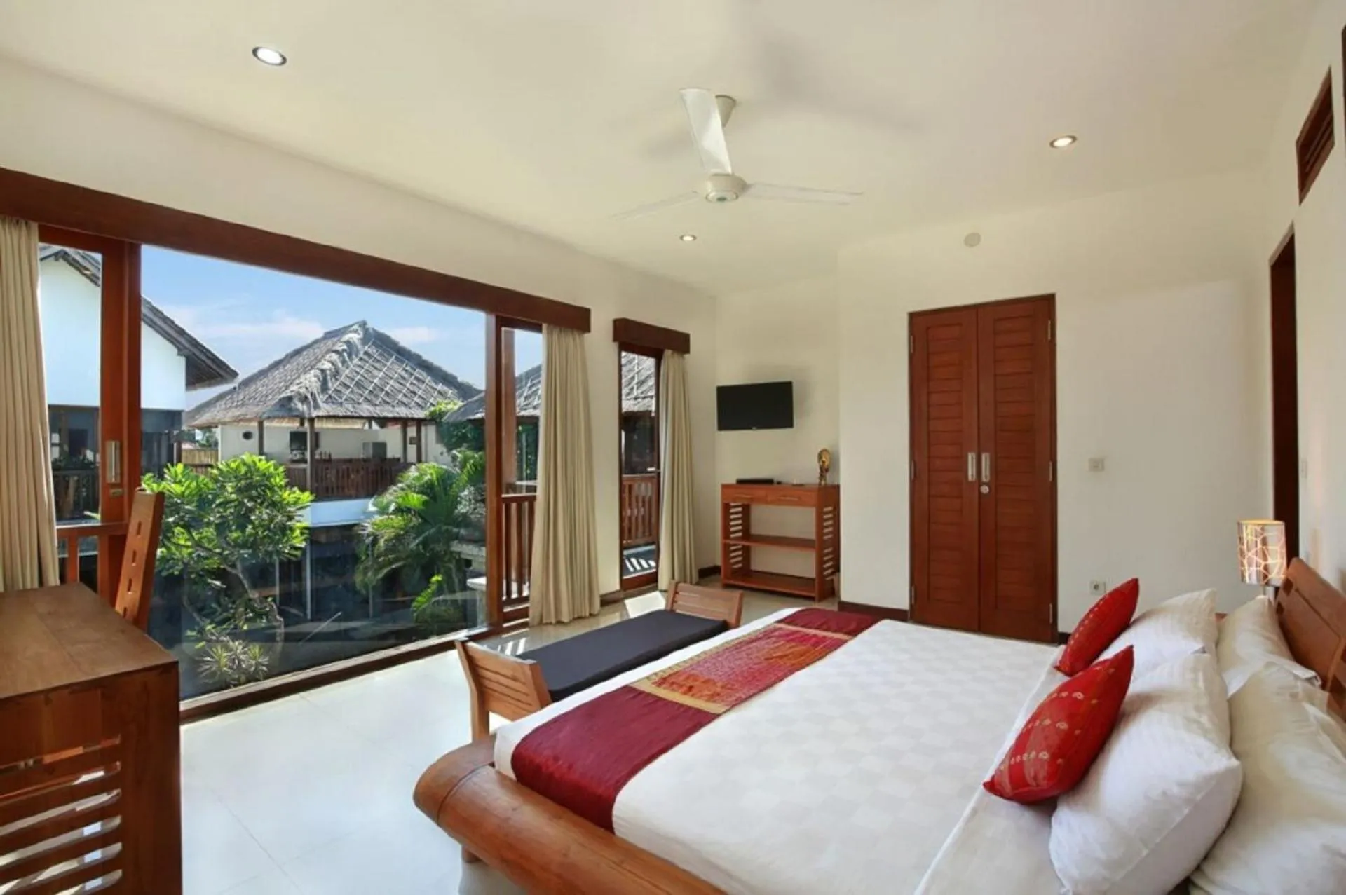 Villa Blue