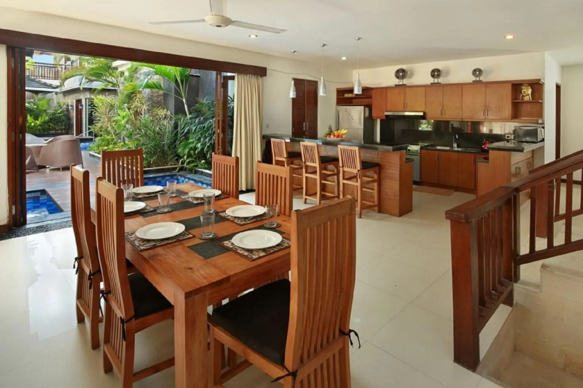 Villa Blue