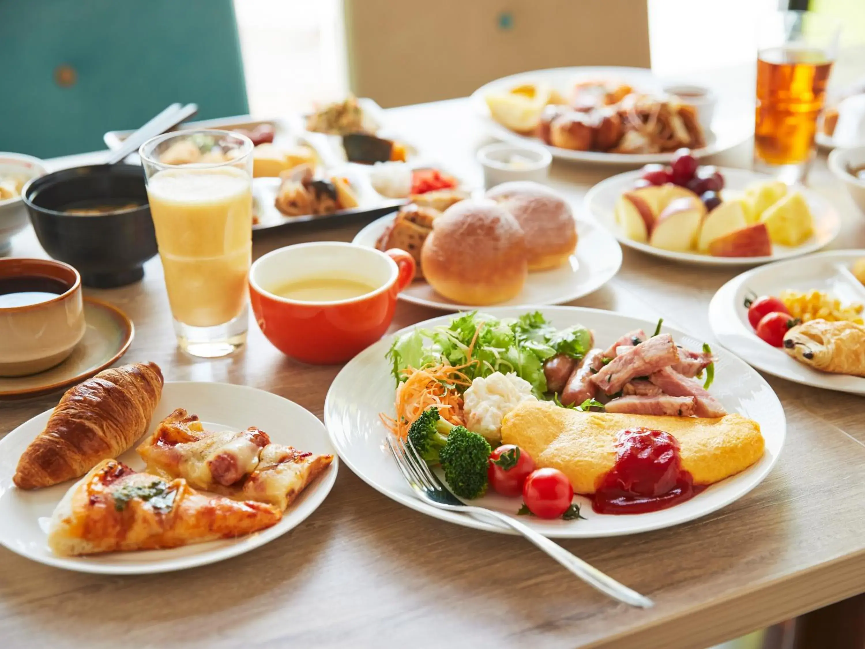 Restaurant/places to eat in Hotel Universal Port Vita Restaurant/places to eat in Hotel Universal Port Vita