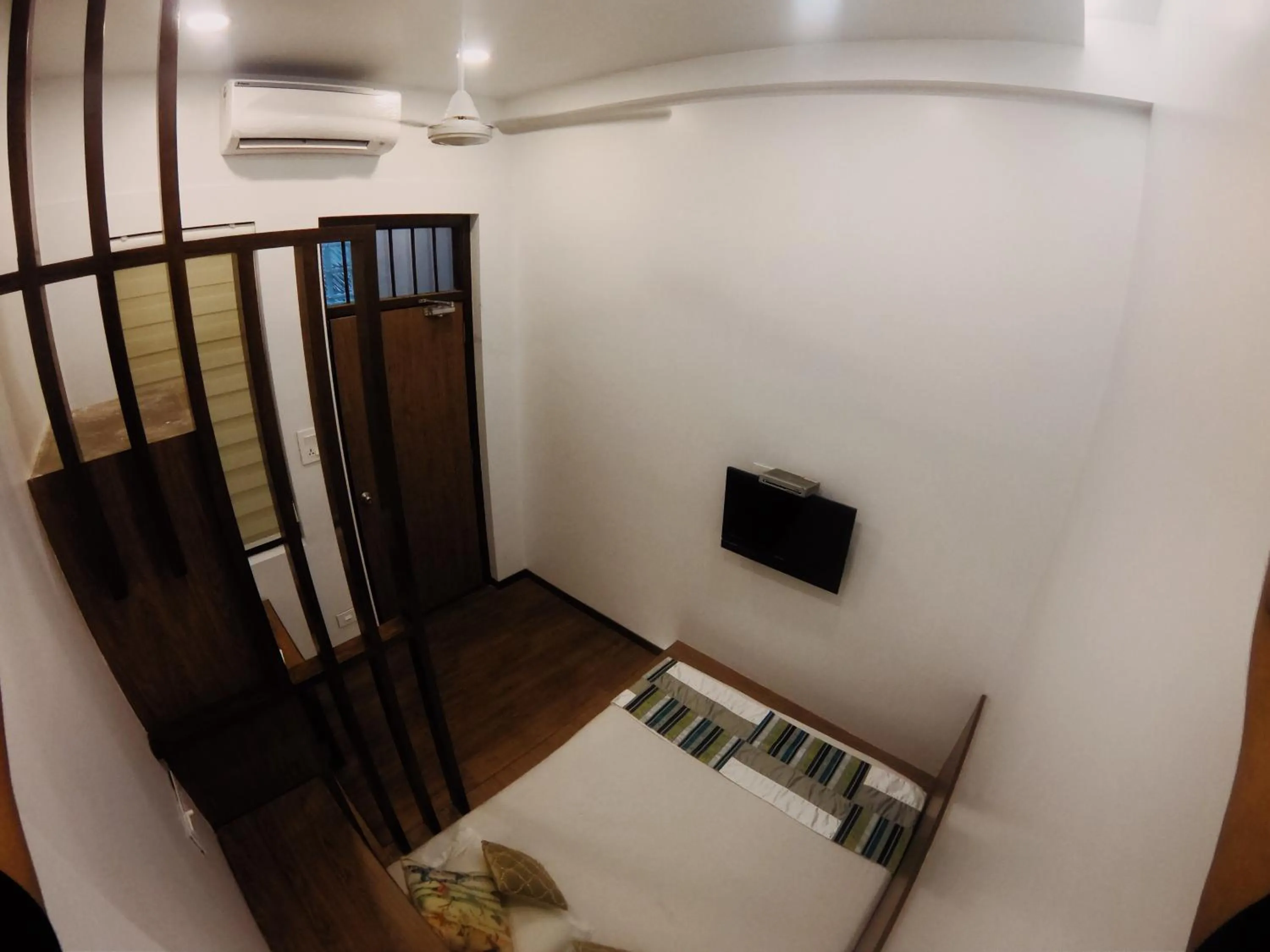 Bed in Carlton Hotel Mumbai - Behind Taj Mahal Palace Colaba Mumbai