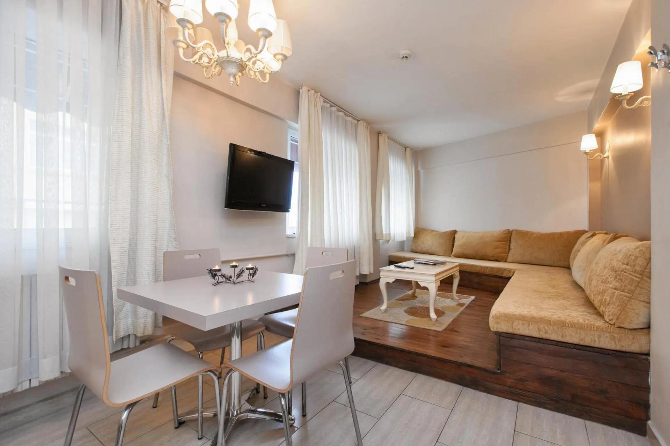 TV and multimedia in Résidence Le Rêve