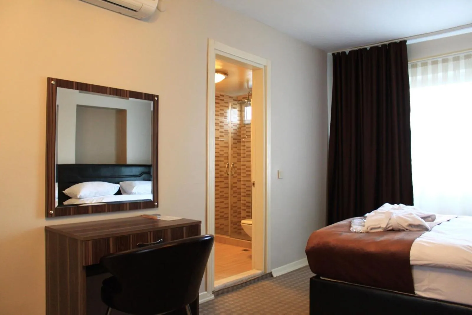 Bedroom, Bed in Résidence Le Rêve