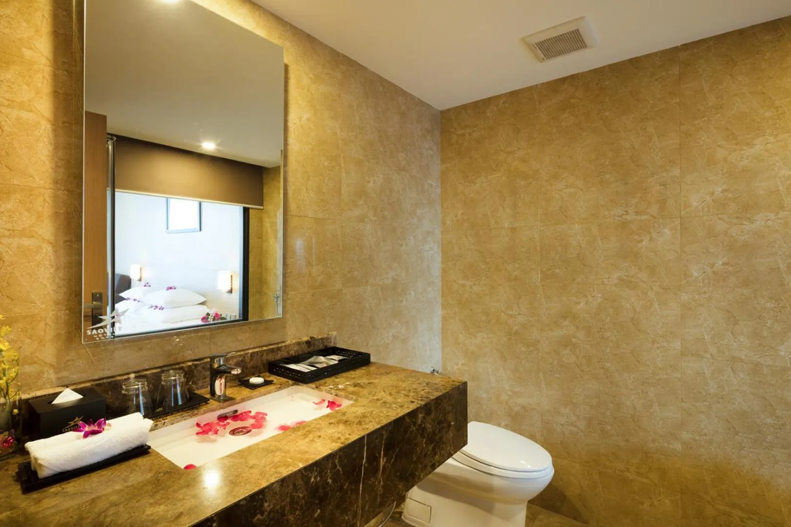 Bathroom in Sao Viet Nha Trang Hotel