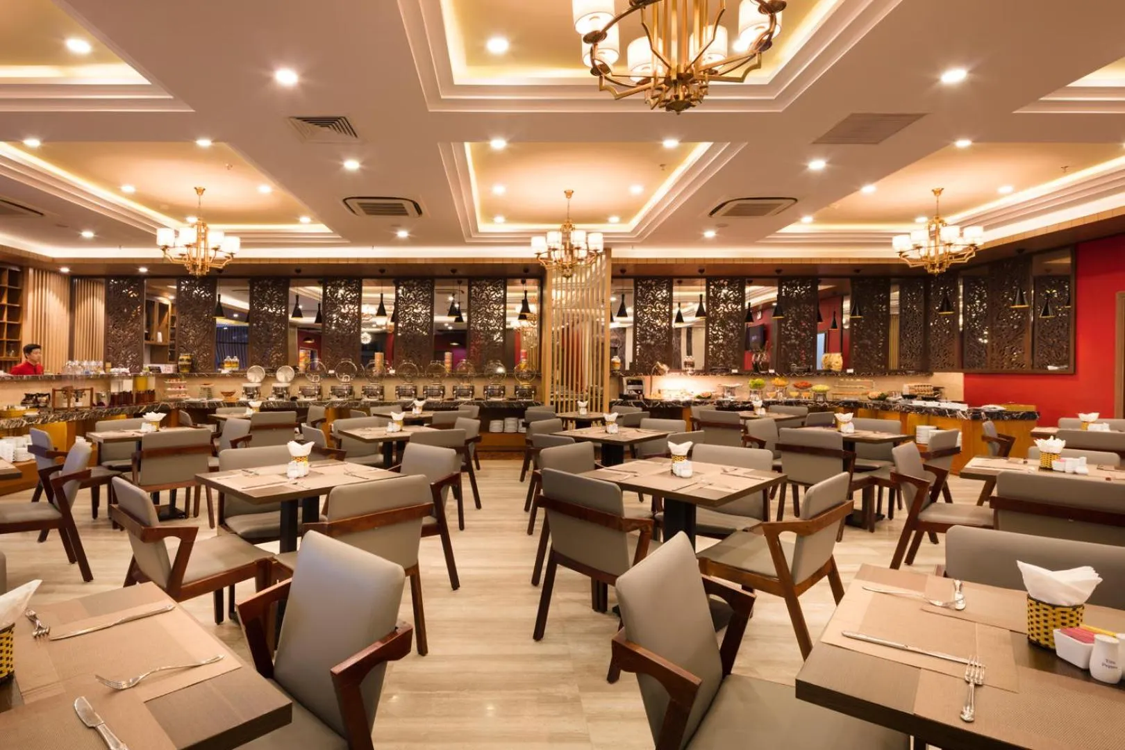 Restaurant/places to eat in Sao Viet Nha Trang Hotel