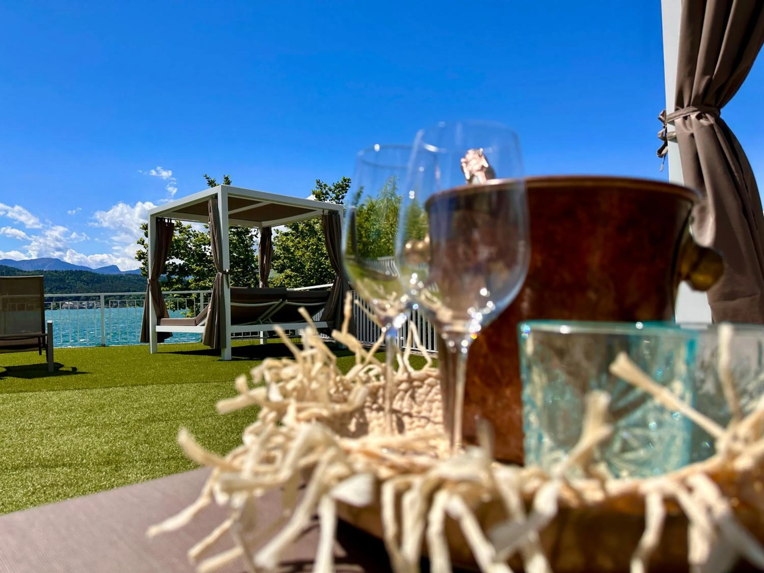 Garden in Strandhotel Kärntnerhof