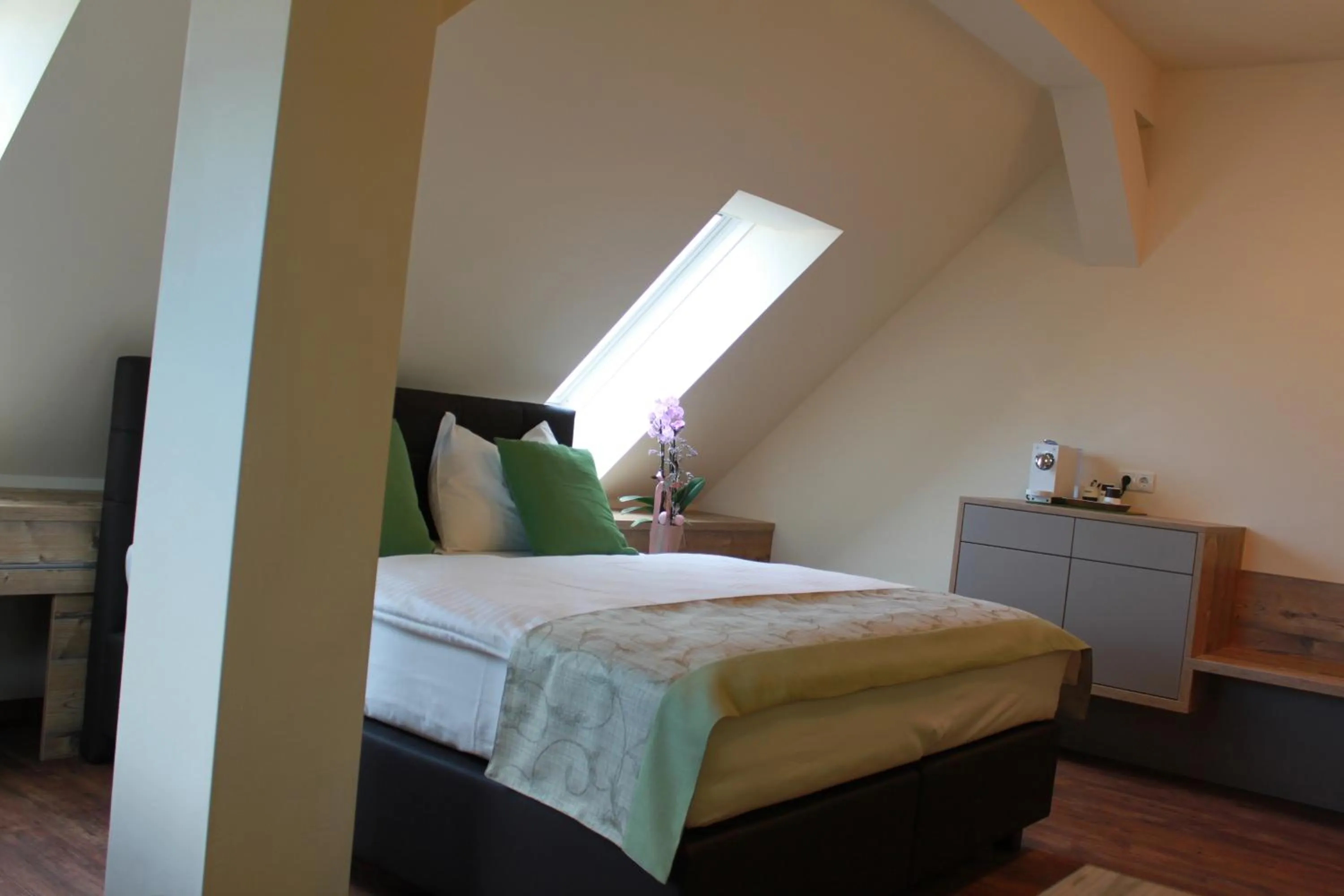 Photo of the whole room, Bed in Hotel Braun