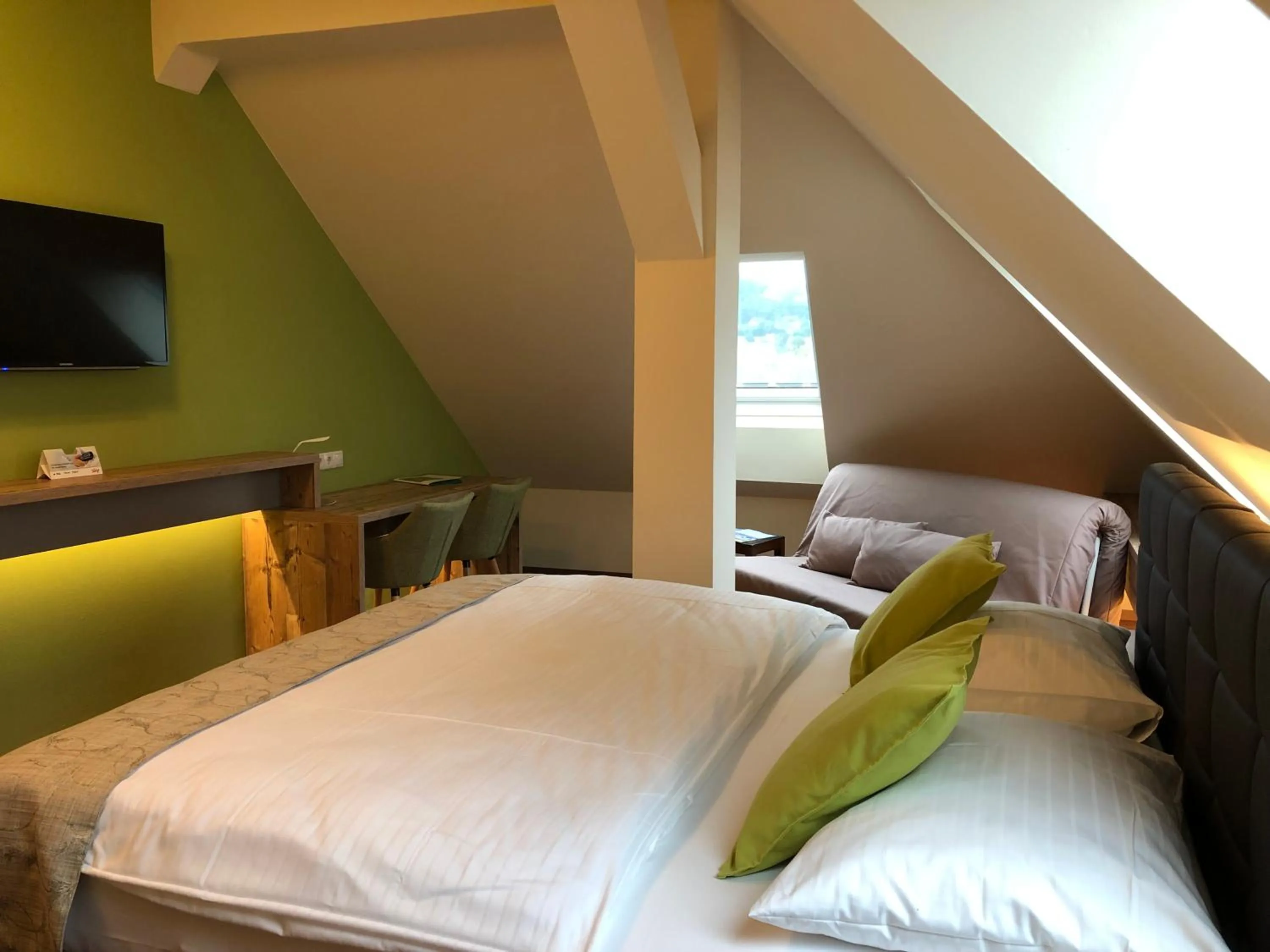 Photo of the whole room, Bed in Hotel Braun