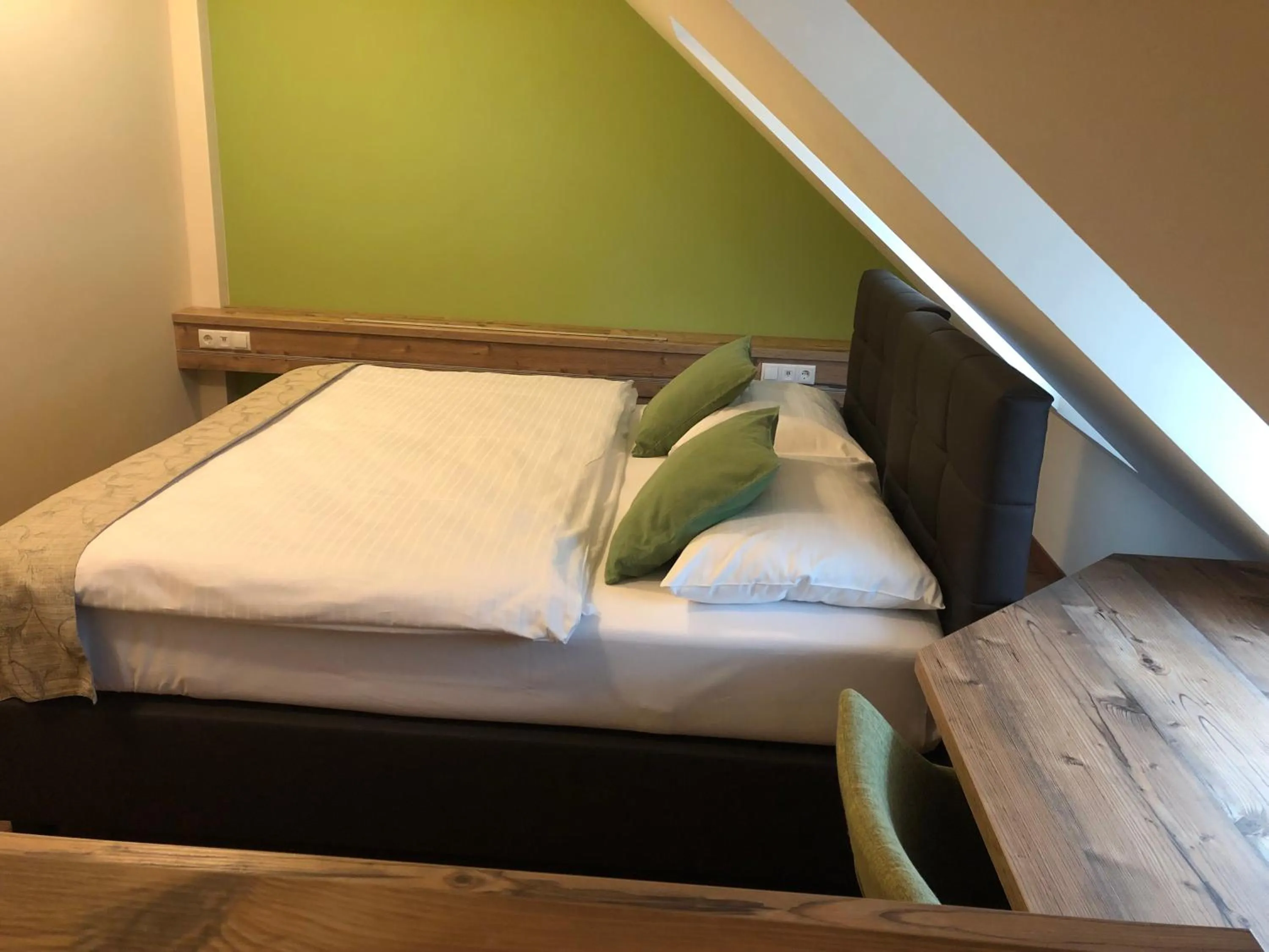 Photo of the whole room, Bed in Hotel Braun