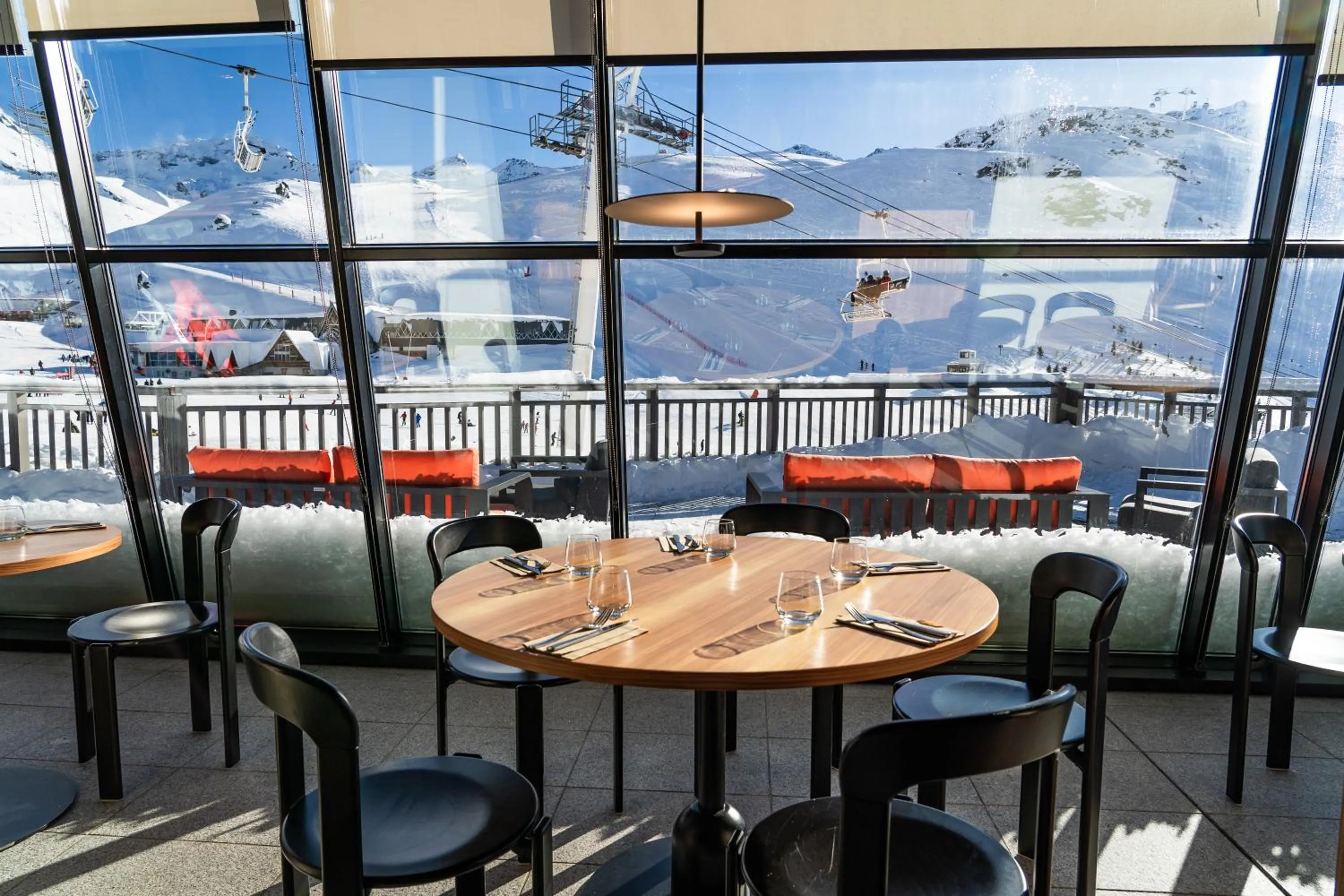 Restaurant/places to eat in Altapura Hôtel & Spa Val Thorens