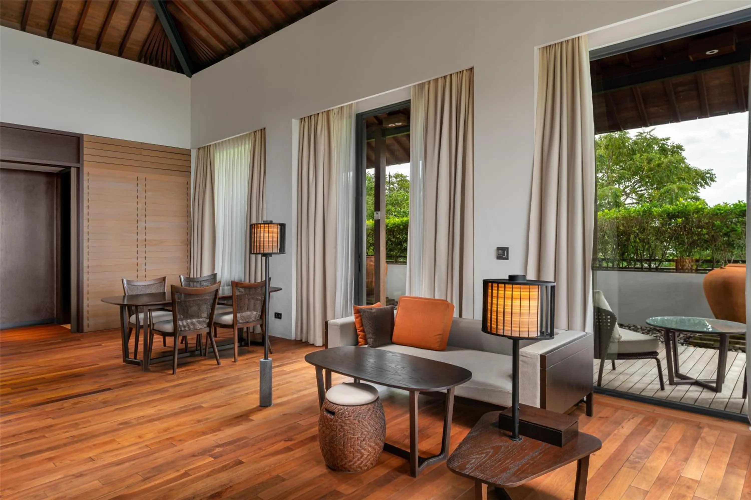 Photo of the whole room in Radisson Blu Bali Uluwatu