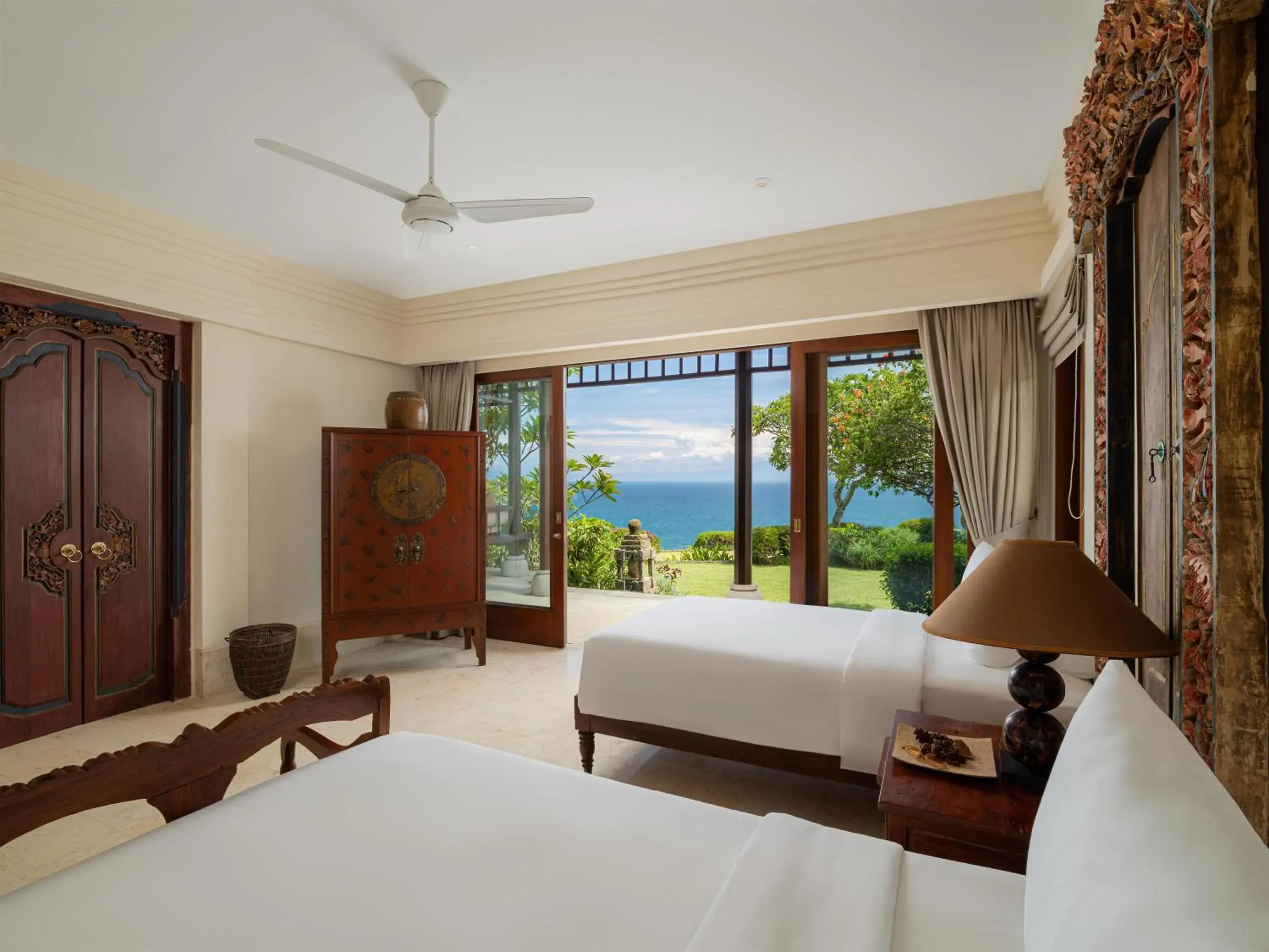 Bedroom, Bed in Radisson Blu Bali Uluwatu Bedroom, Bed in Radisson Blu Bali Uluwatu