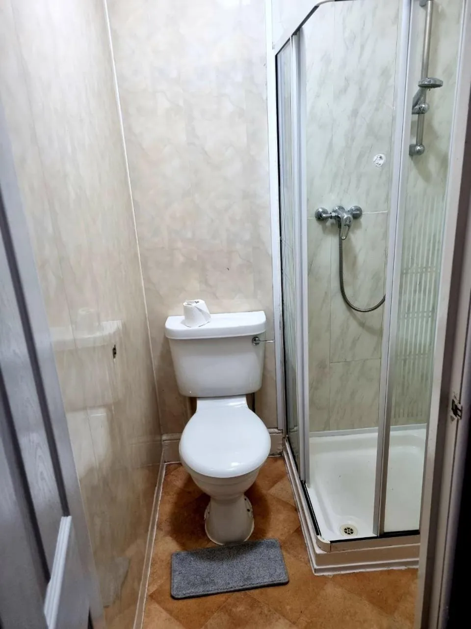 Family Room with Sea View in The Royal Windsor Hotel