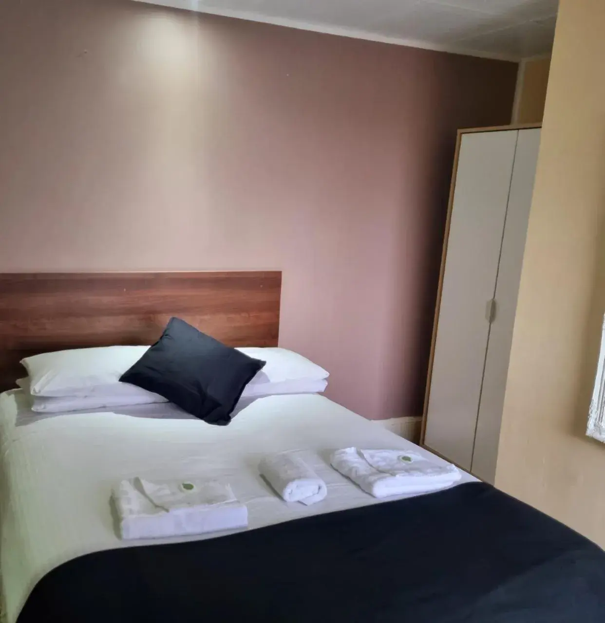 Family Room in The Royal Windsor Hotel Family Room in The Royal Windsor Hotel