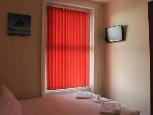 Bedroom, Bed in The Royal Windsor Hotel