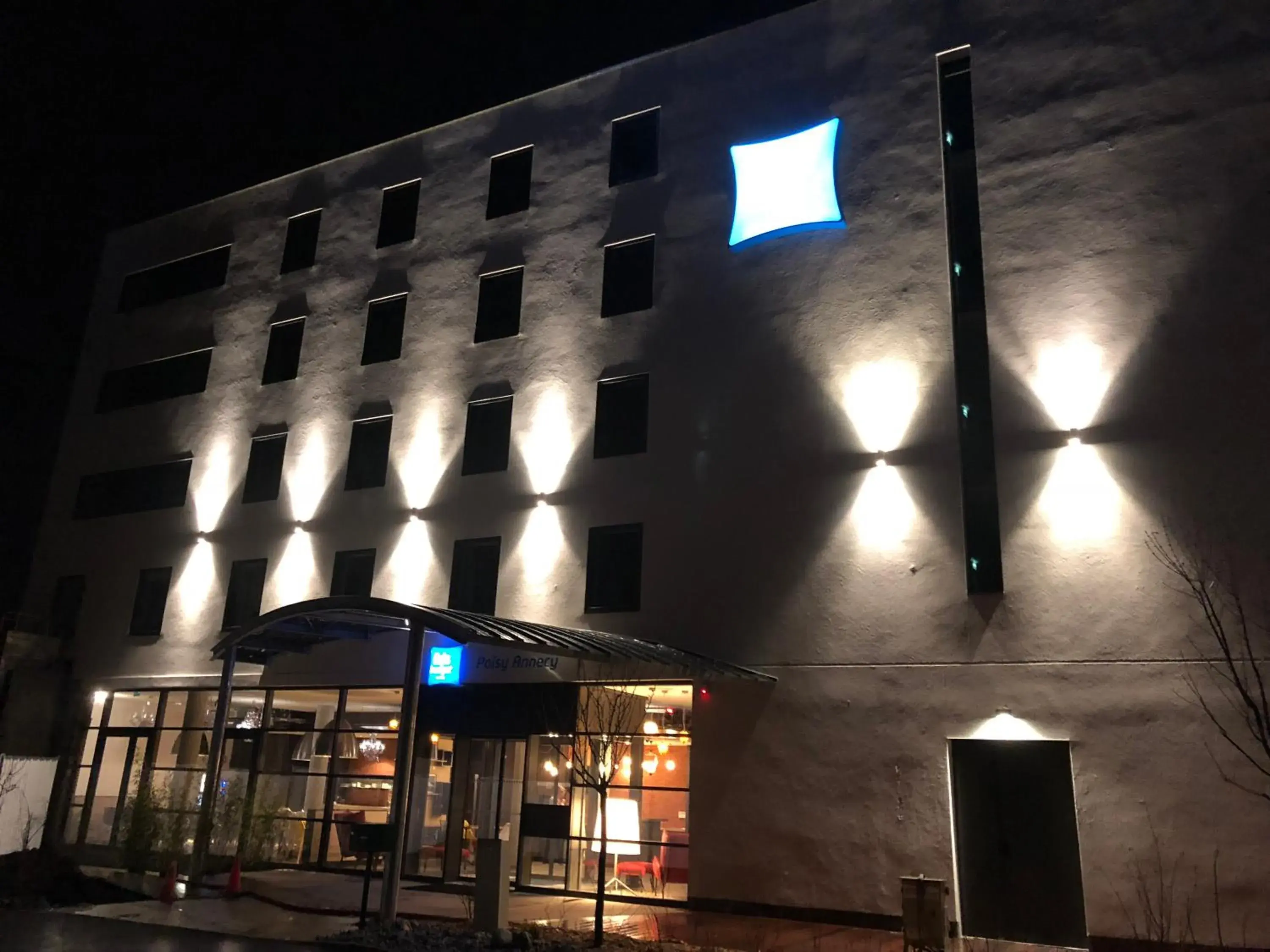 Facade/entrance in Ibis Budget Annecy sud-Poisy Facade/entrance in Ibis Budget Annecy sud-Poisy
